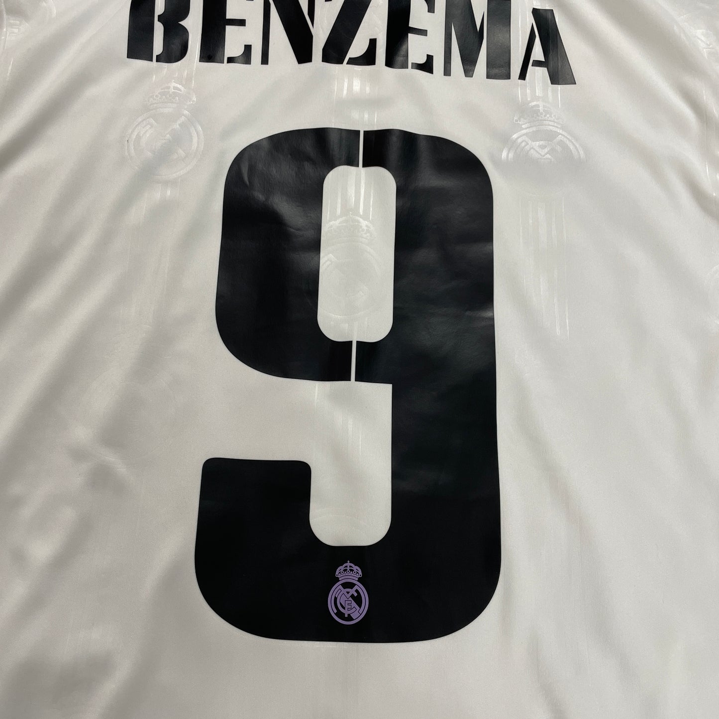 Adidas Real Madrid Benzema Trikot weiß Größe M 2022 2023