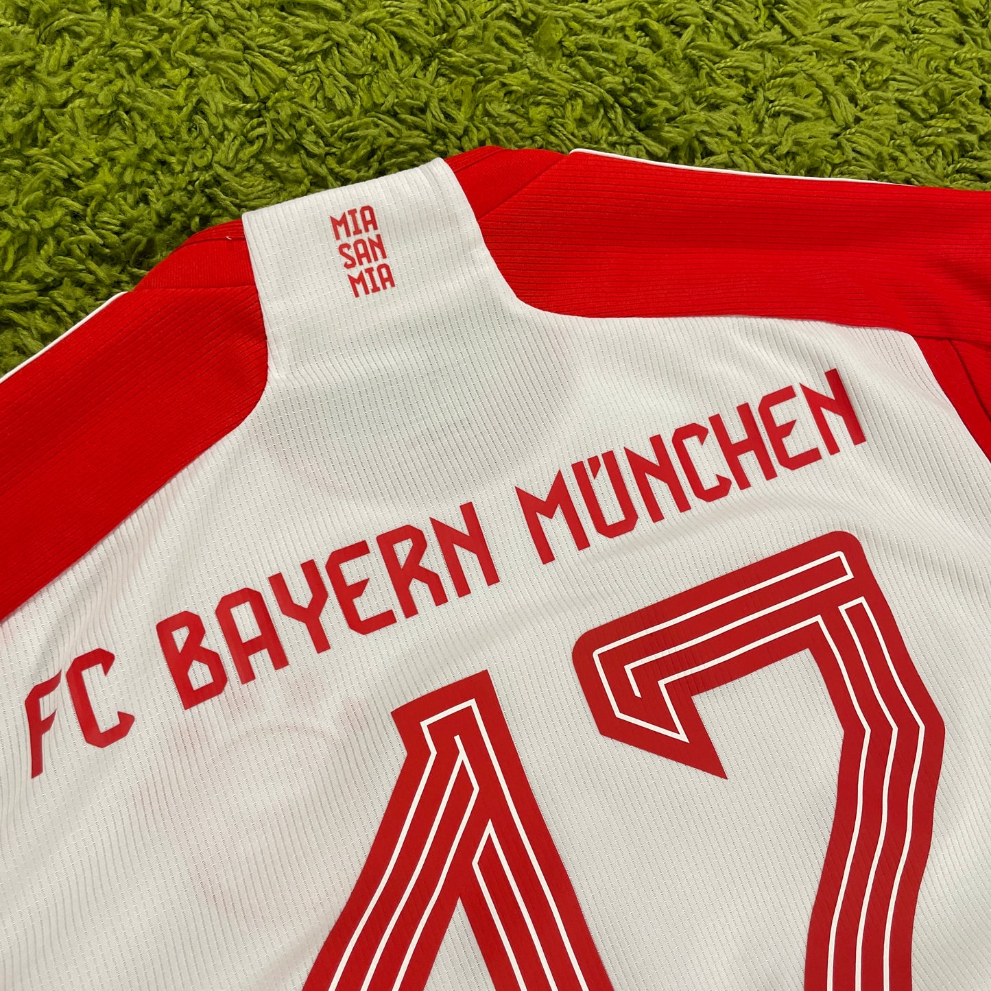 Adidas Musiala FC Bayern München Trikot weiß Größe M 2022 2023