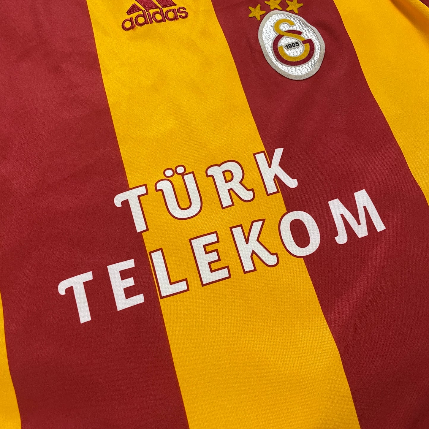 Adidas Galatasaray SK Kazim Kazim Richards Trikot rot Größe XL 2010 2011 Ali Sami Yen