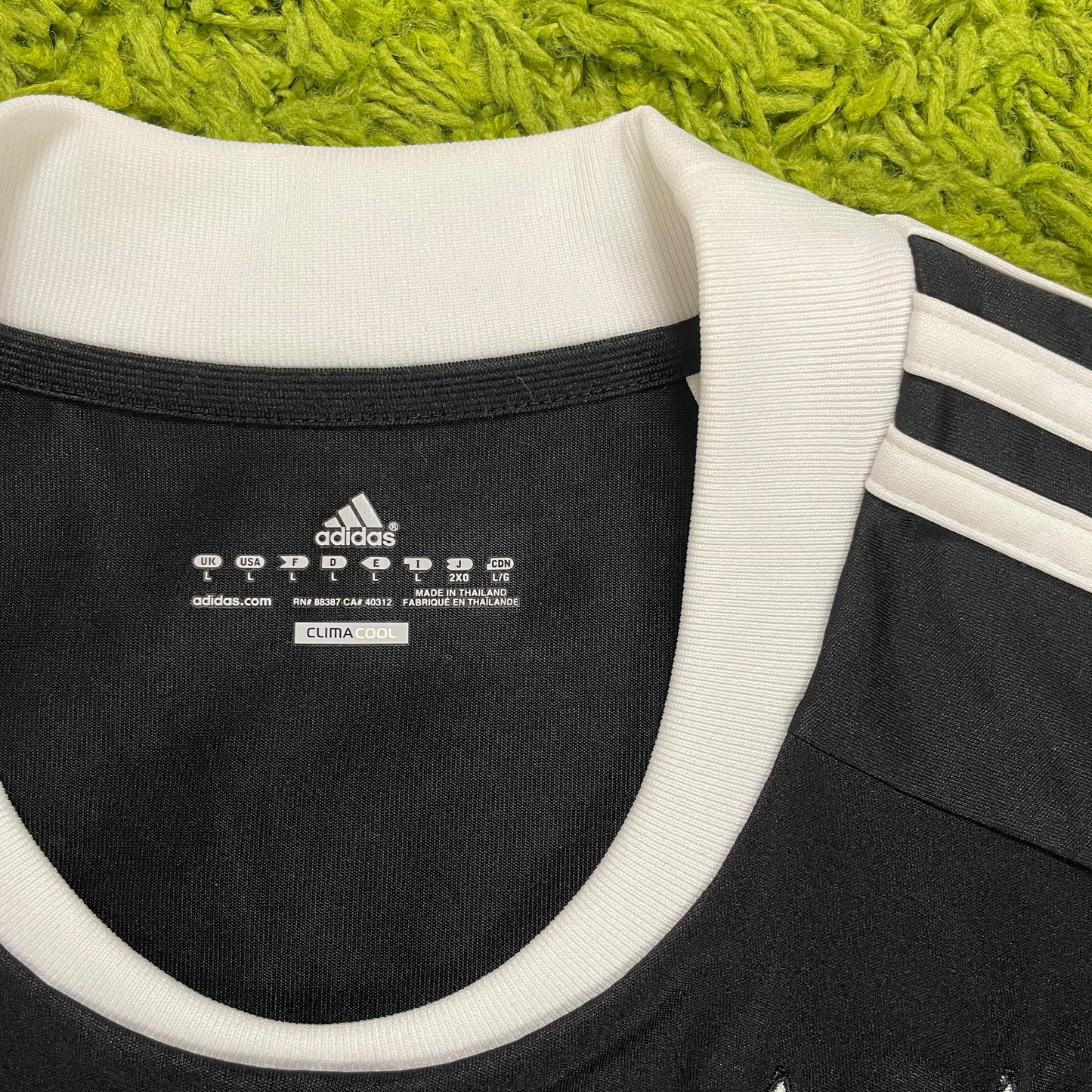 Adidas Partizan Belgrad Trikot schwarz Größe L 2010 2011