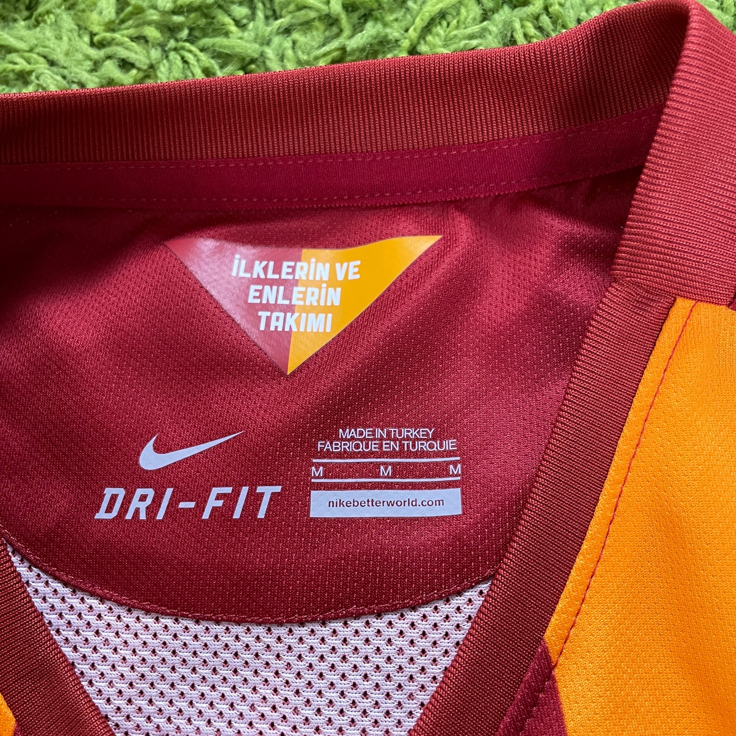 Nike Galatasaray SK Sneijder Trikot rot Größe M Spielerversion 2014 2015