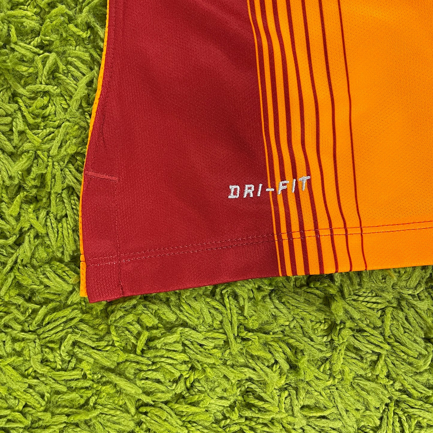 Nike Galatasaray SK Sneijder Trikot rot Größe M Spielerversion 2014 2015