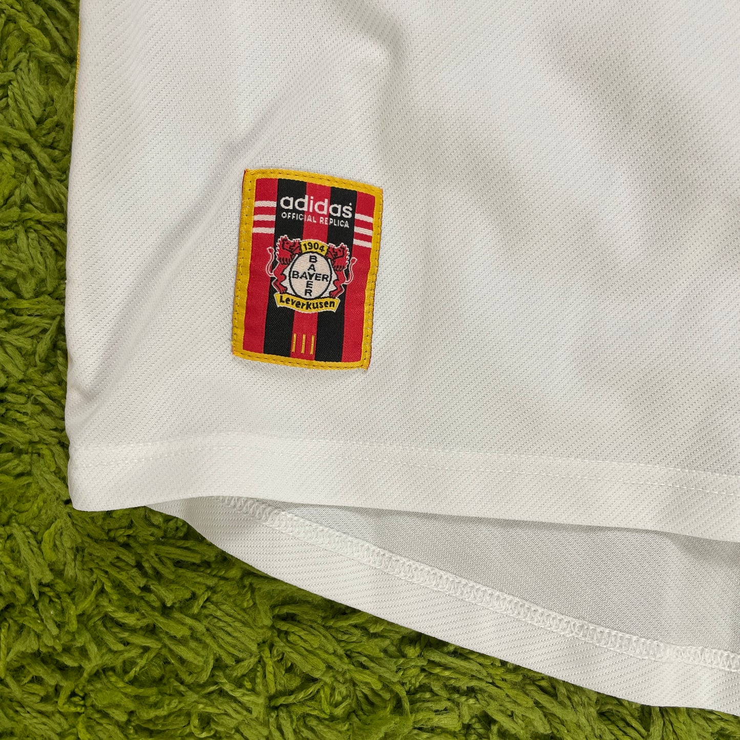 Adidas Bayer 04 Leverkusen Neuville Trikot 2000 2001 Größe XL