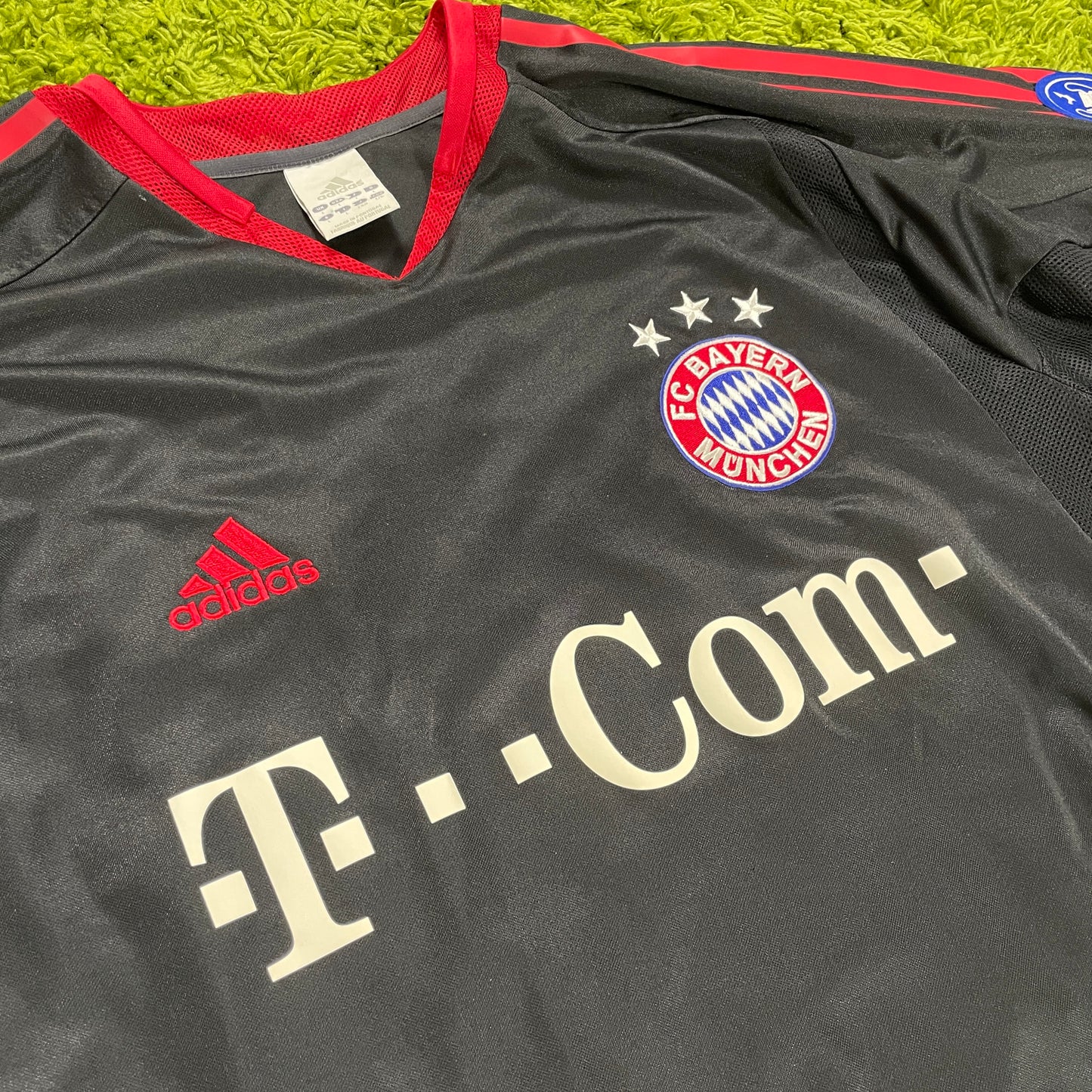 Adidas FC Bayern München Trikot schwarz Größe L 2005 2006