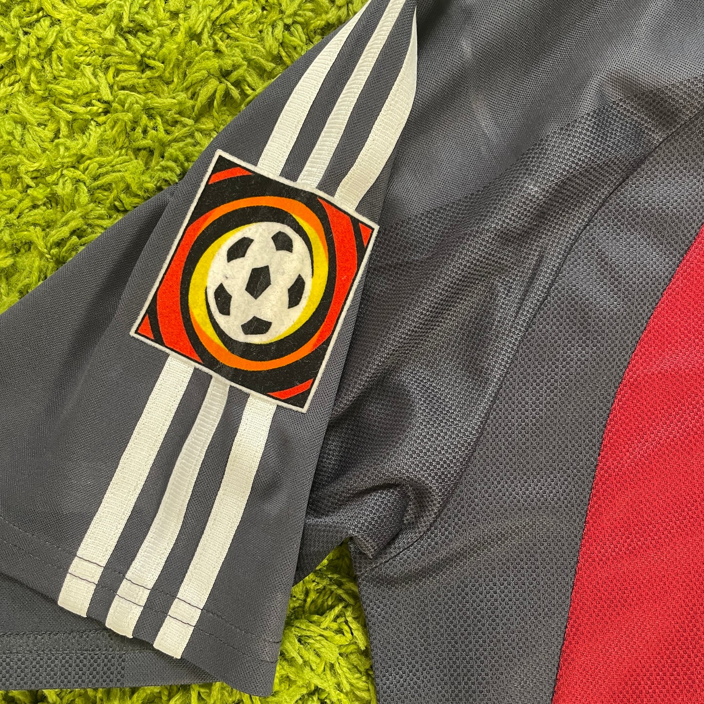 Adidas FC Bayern München Santa Cruz Trikot rot Größe XL 2001 2002