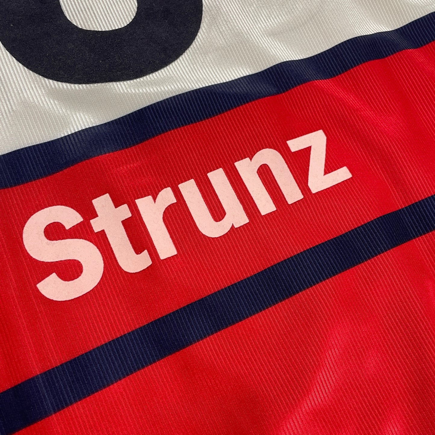 Adidas FC Bayern München Strunz Trikot weiß Größe L 1998 2000