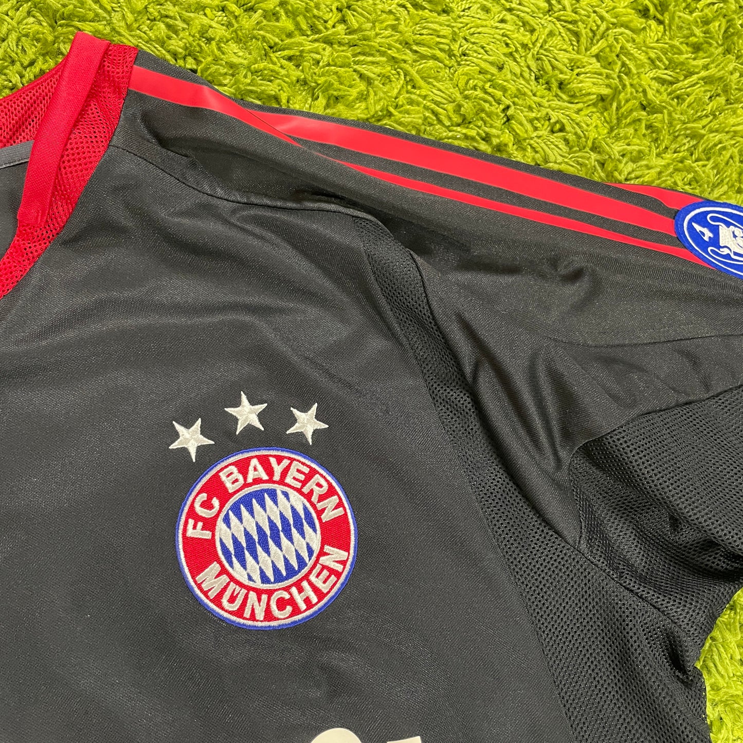 Adidas FC Bayern München Trikot schwarz Größe L 2005 2006
