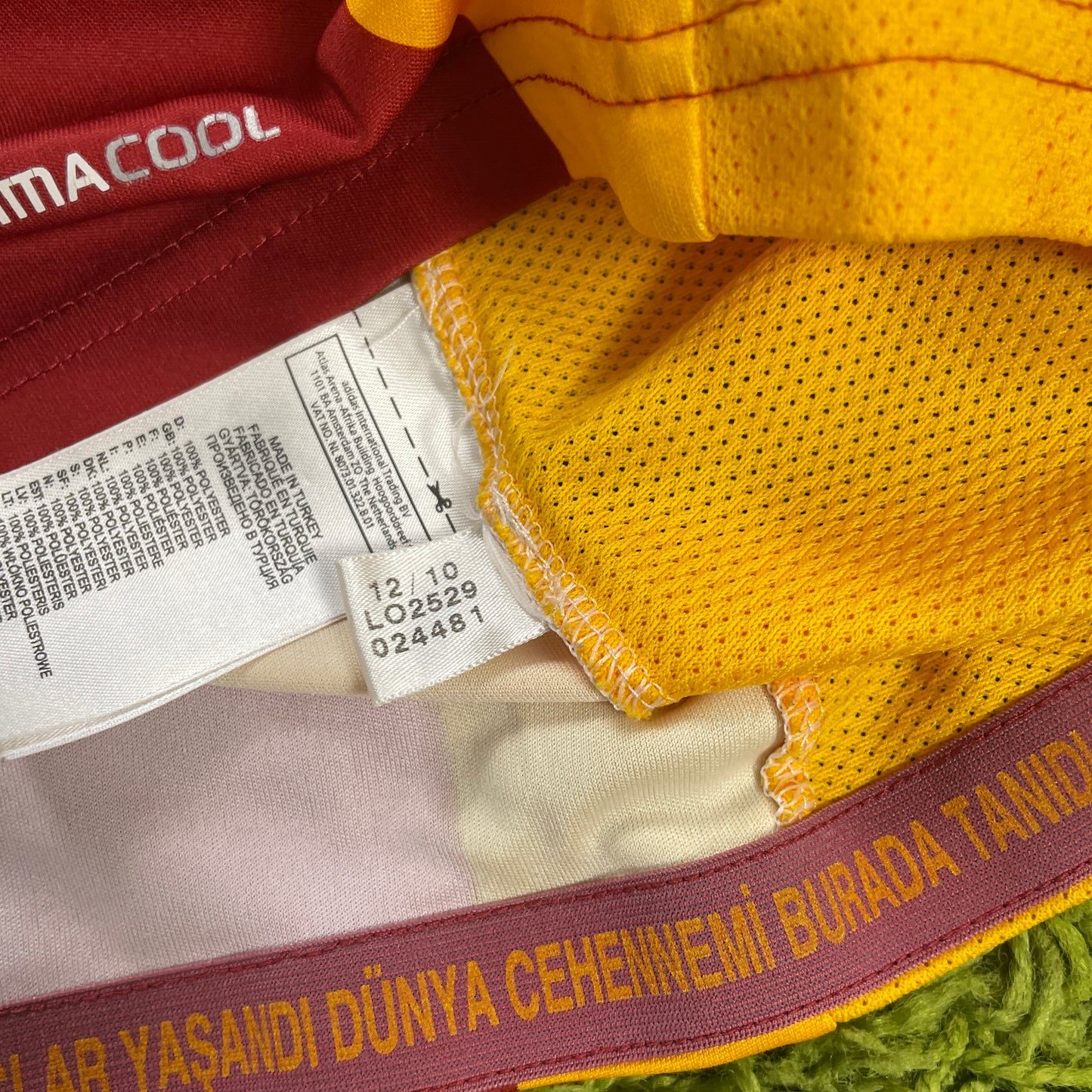 Adidas Galatasaray SK Kazim Kazim Richards Trikot rot Größe XL 2010 2011 Ali Sami Yen
