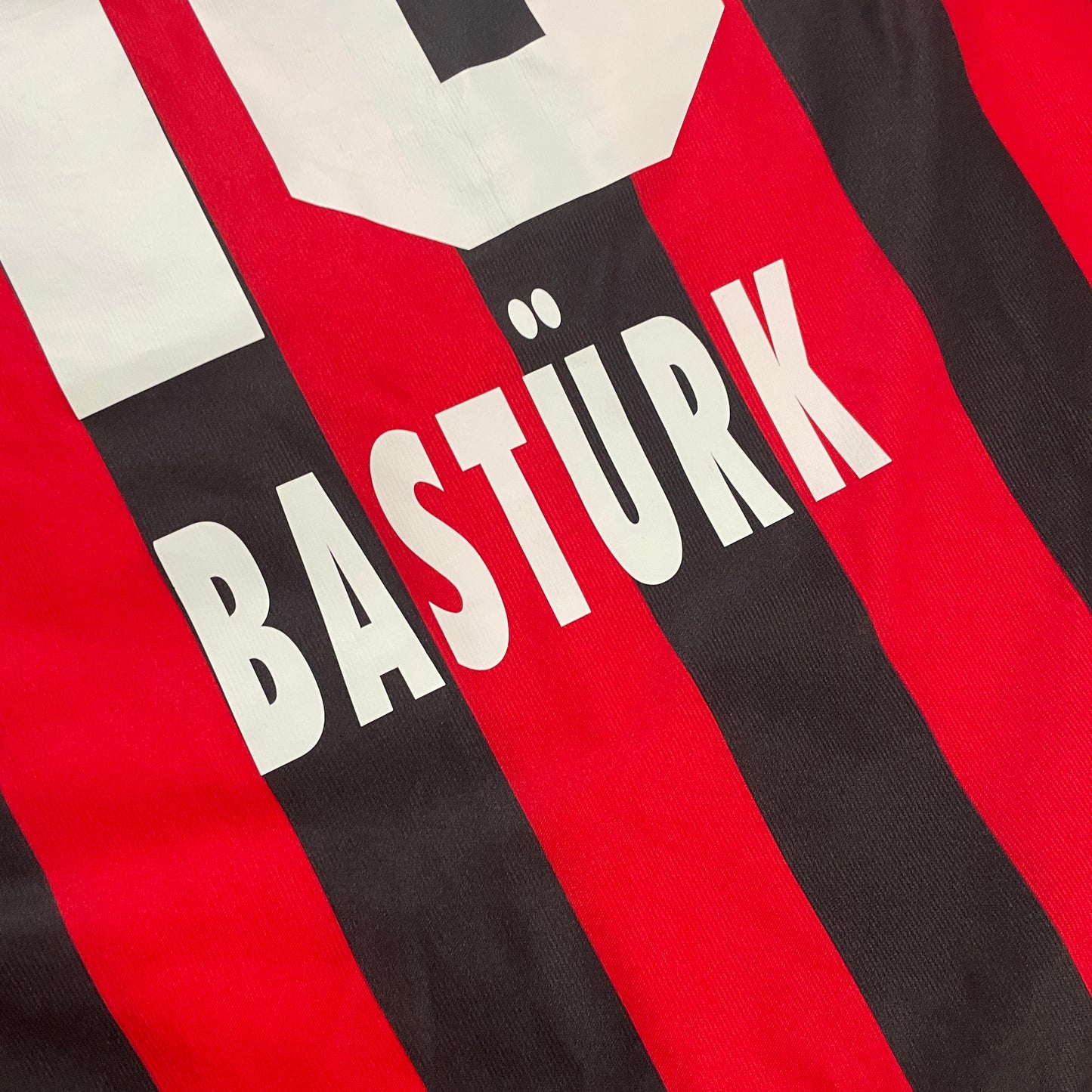 Adidas Bayer 04 Leverkusen Bastürk Trikot rot Größe XL 2001 2002