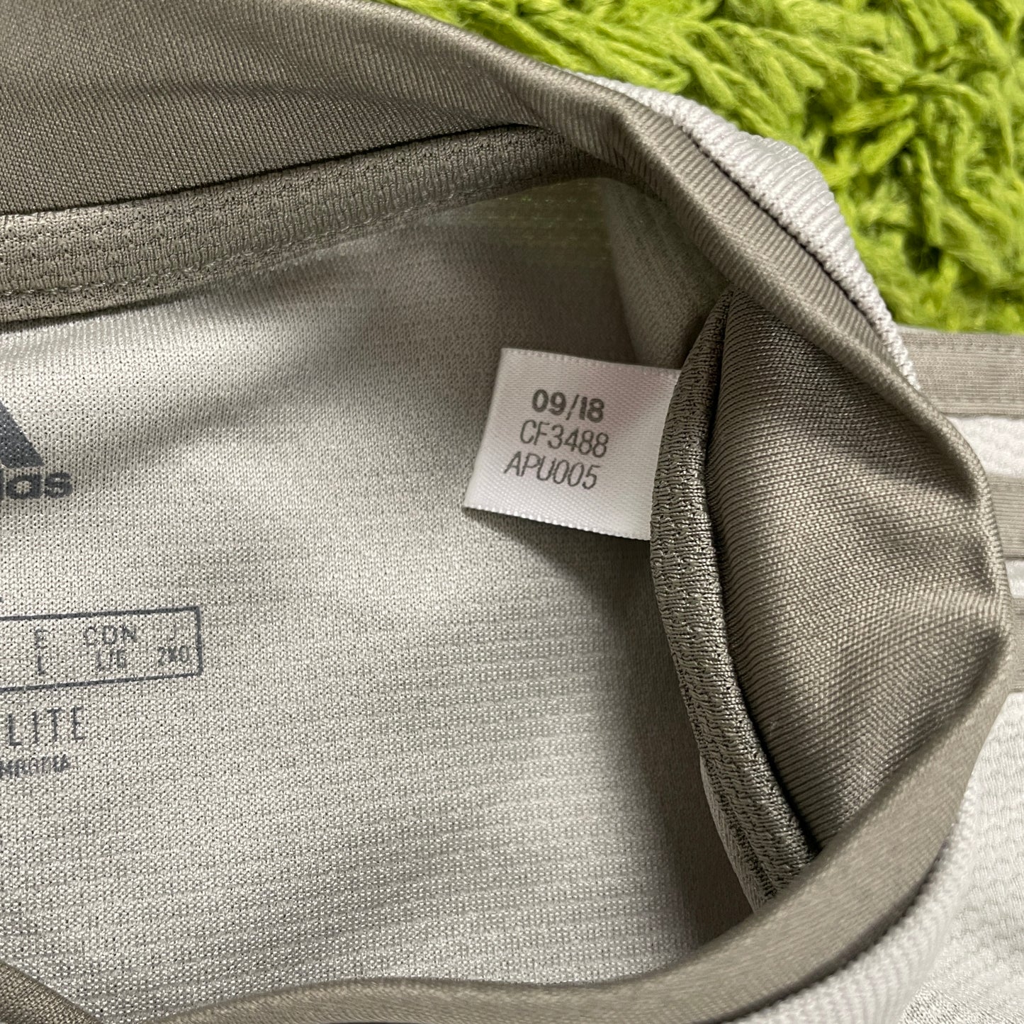 Adidas Juventus Turin Trikot grau Größe L 2018 2019