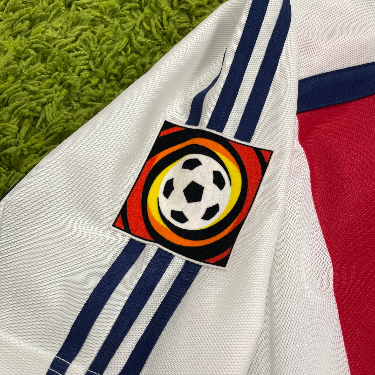 Adidas FC Bayern München Trikot weiß Strunz Größe L 2000 2002