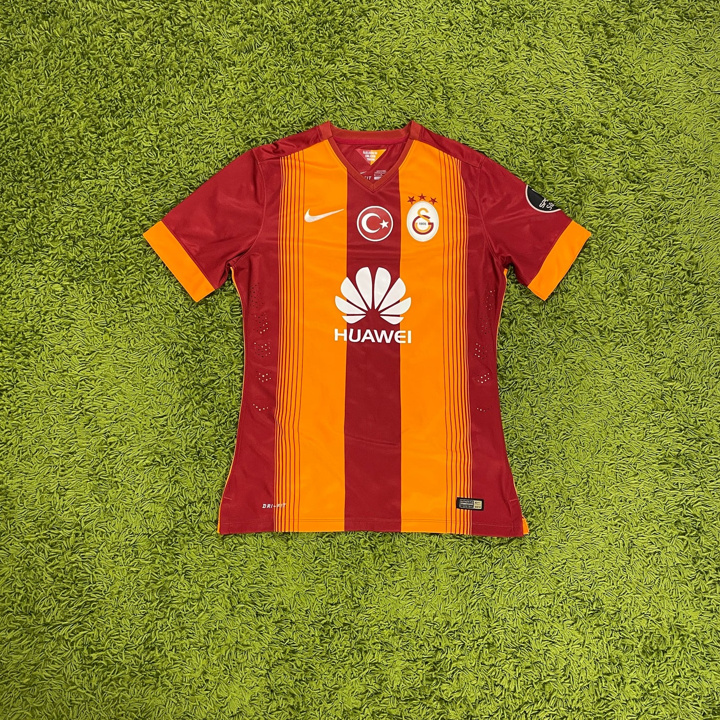 Nike Galatasaray SK Sneijder Trikot rot Größe M Spielerversion 2014 2015