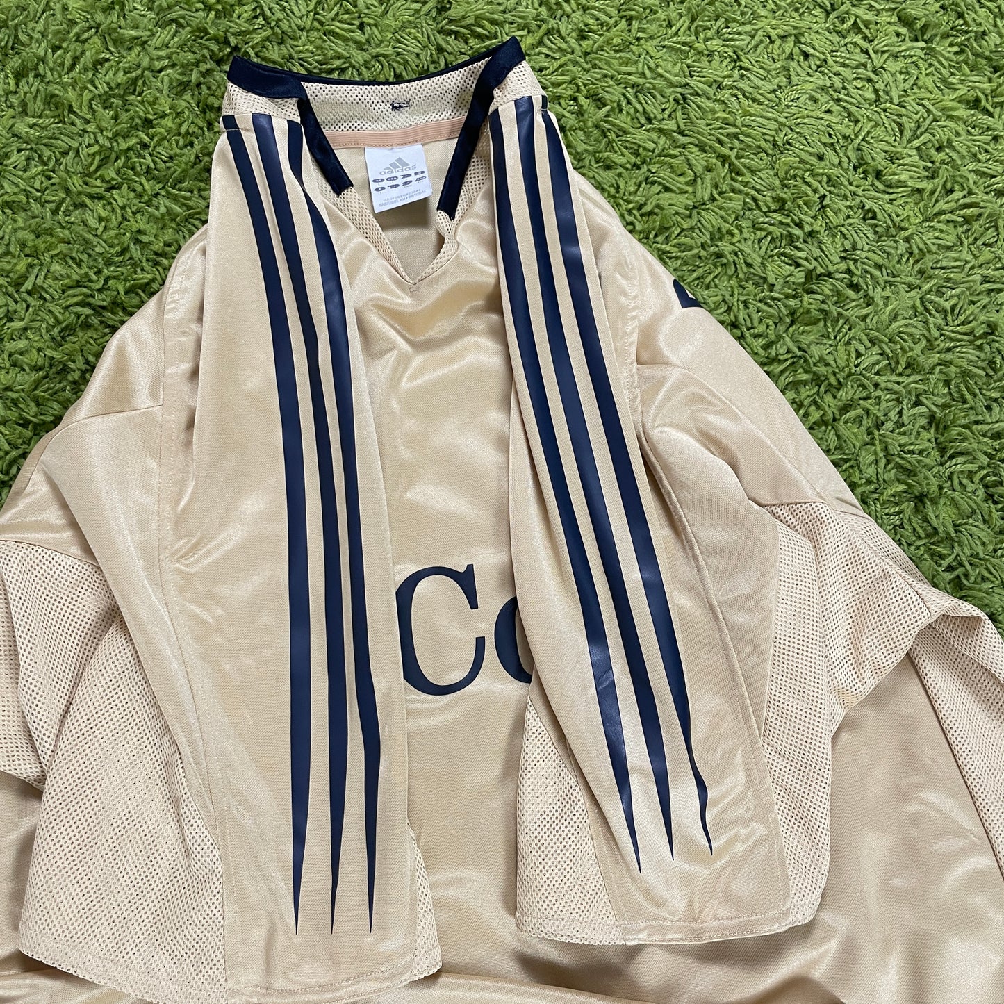 Adidas FC Bayern München Trikot Gold Größe L 2004 2005