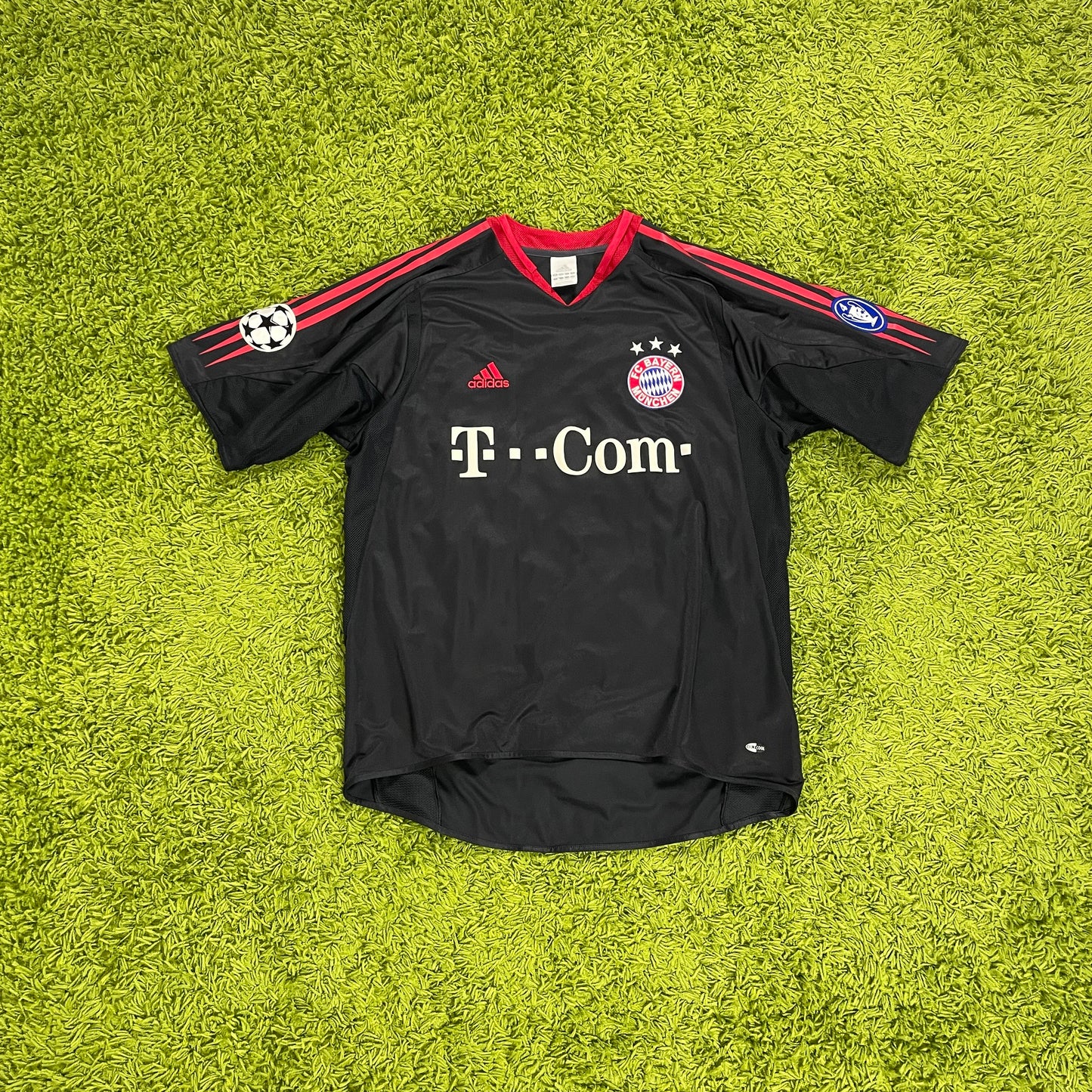 Adidas FC Bayern München Trikot schwarz Größe L 2005 2006