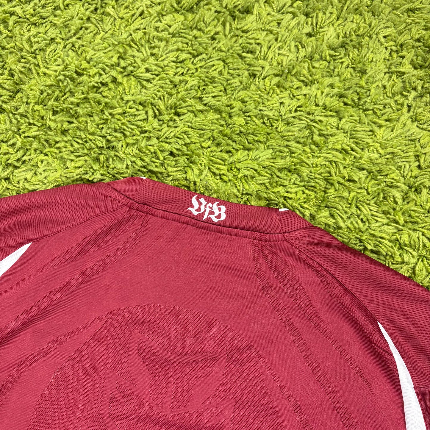 Puma VFB Stuttgart Trikot Wein rot Größe XL 2010 2011