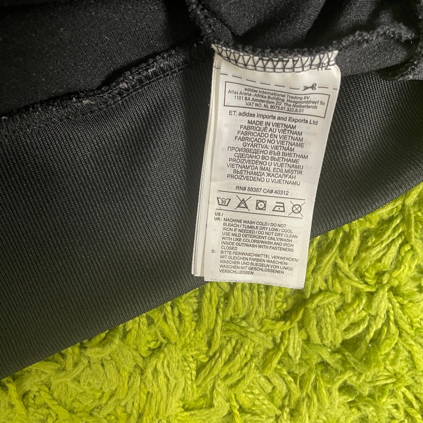 Adidas Real Madrid Trainingsjacke schwarz Größe L