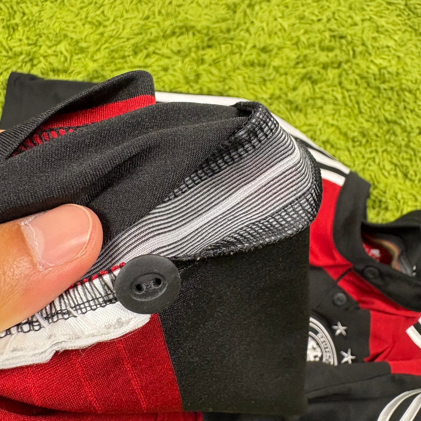 Adidas Deutschland DFB Schweinsteiger Trikot rot schwarz Größe L