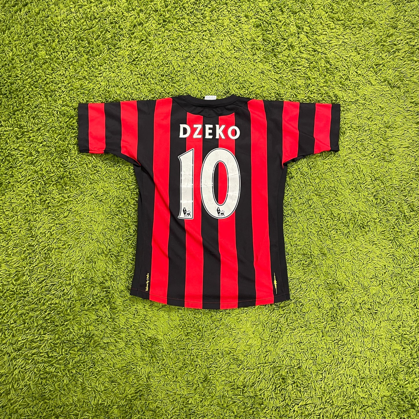 Umbro Manchester City Trikot Dzeko Größe S 2011 2012