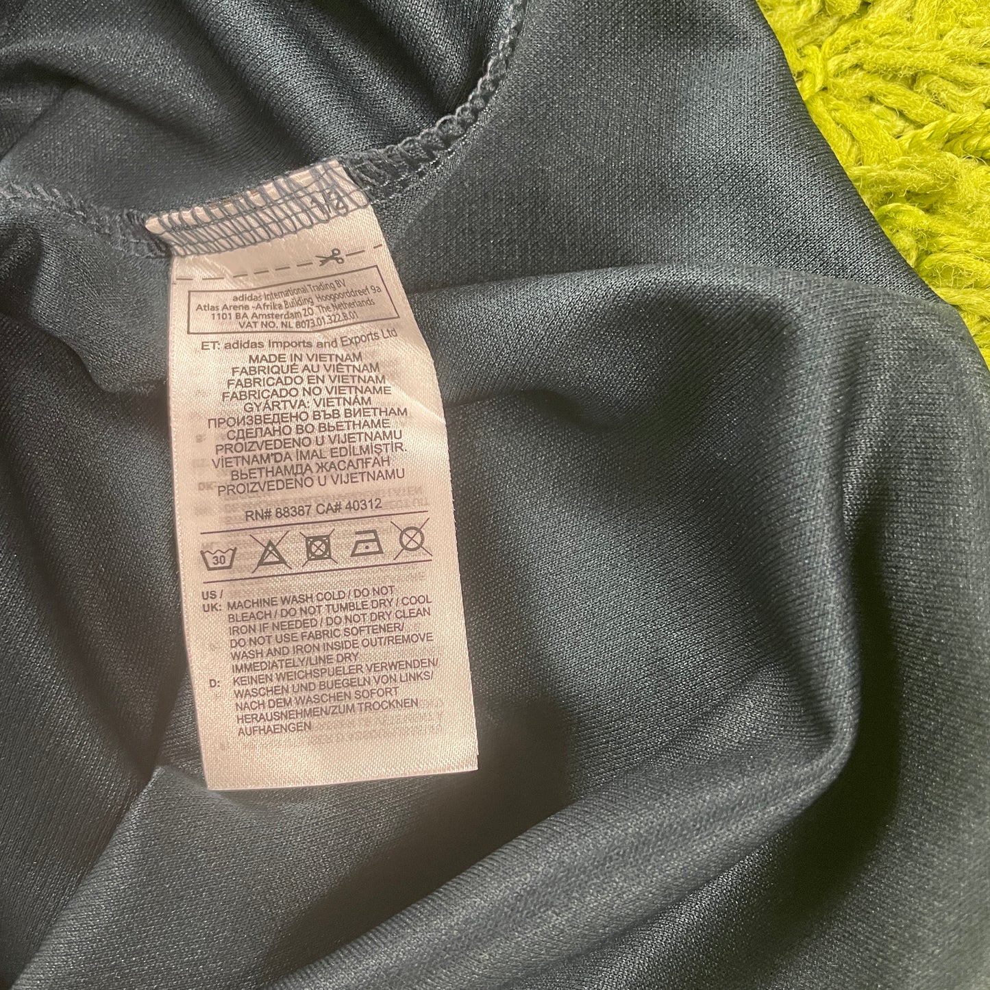 Adidas Real Madrid Trikot grau Größe S 2017 2018