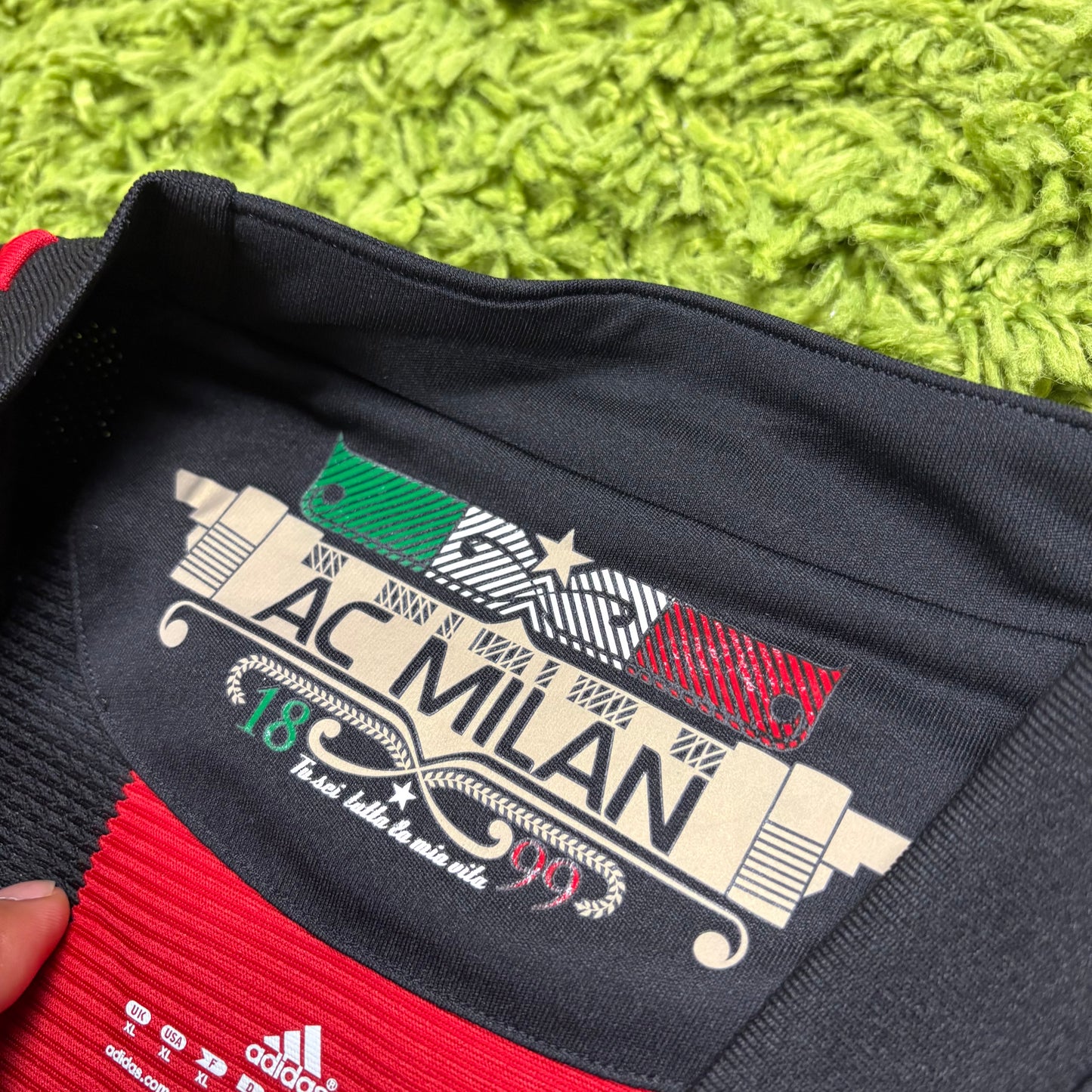 Adidas AC Mailand Ibrahimovic Milan Trikot rot schwarz Größe XL 2010 2011 Neu mit Etikett
