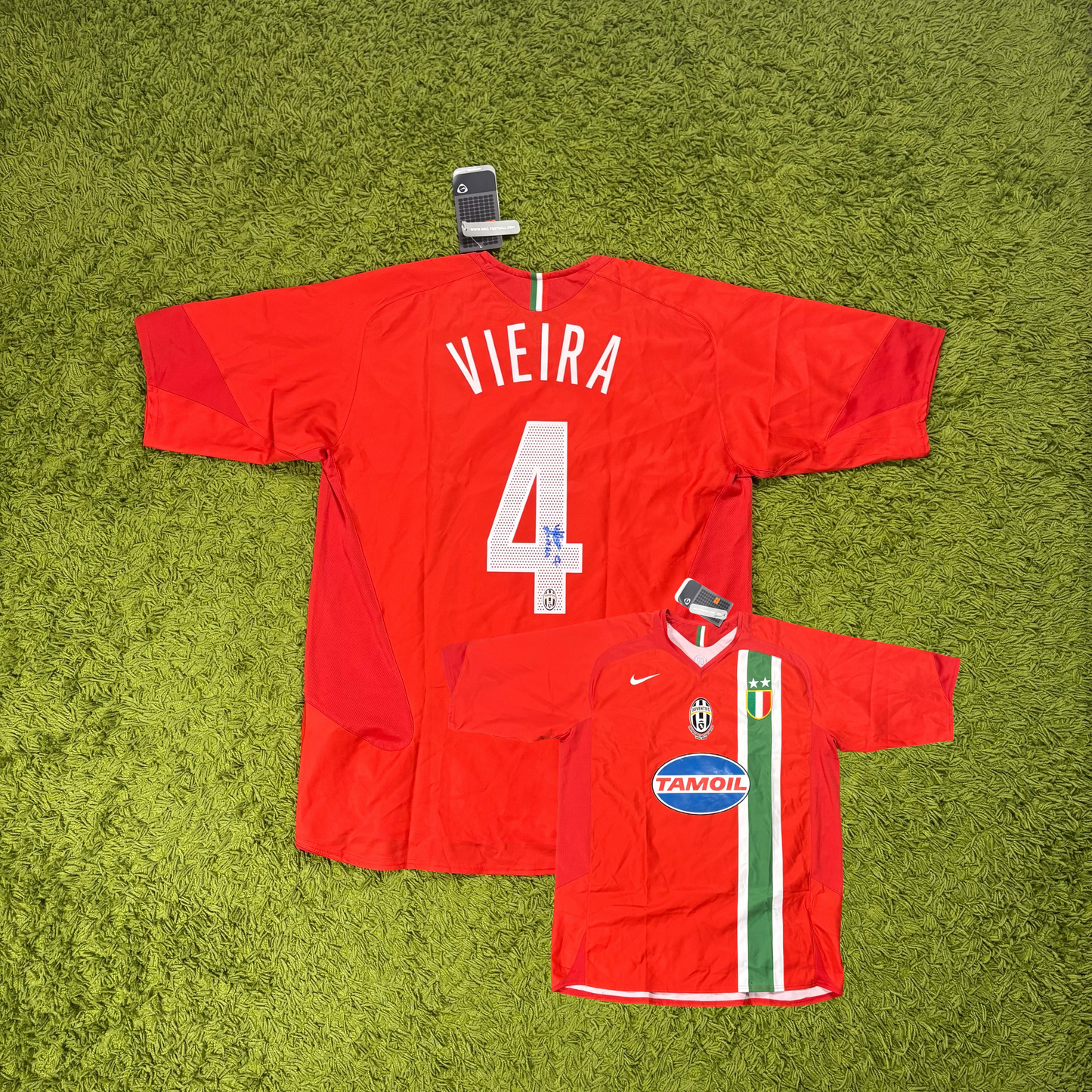 Nike Juventus Turin Vieira Trikot rot Größe L signiert 2005 2006