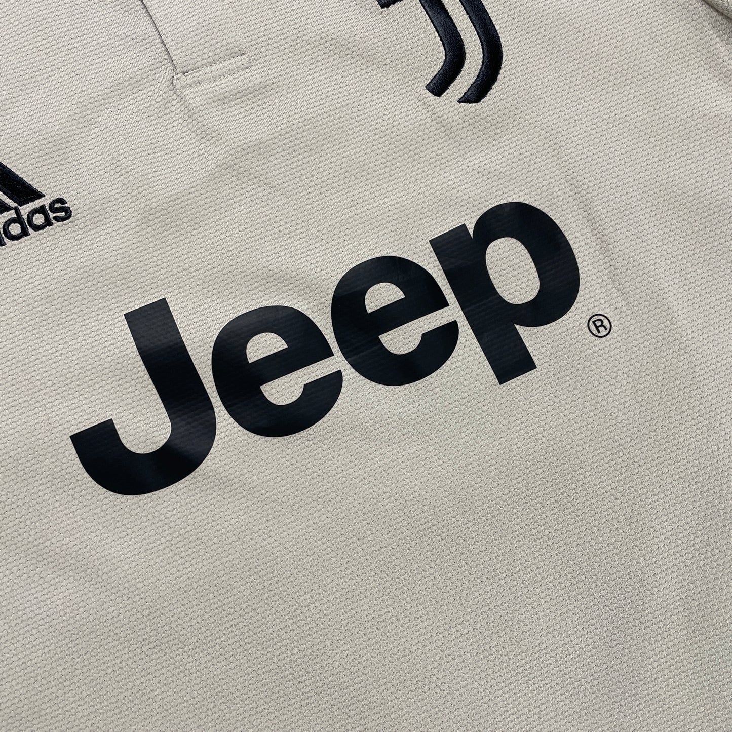 Adidas Juventus Turin Trikot grau Größe L 2018 2019