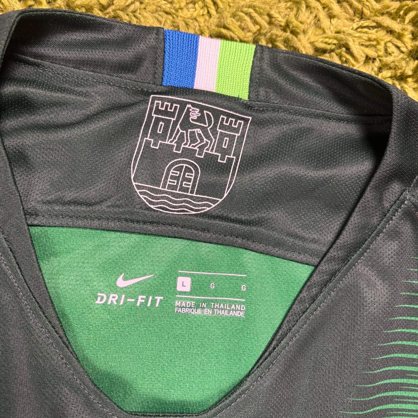 Nike VFL Wolfsburg Arnold Trikot Grün Größe L 2018 2019