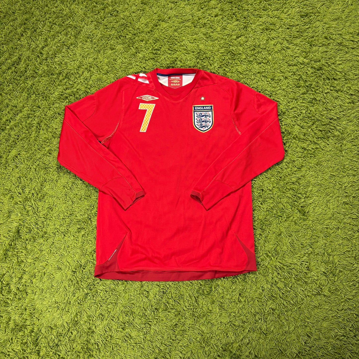Umbro England Beckham Trikot Langarm rot Größe M 2004 2006