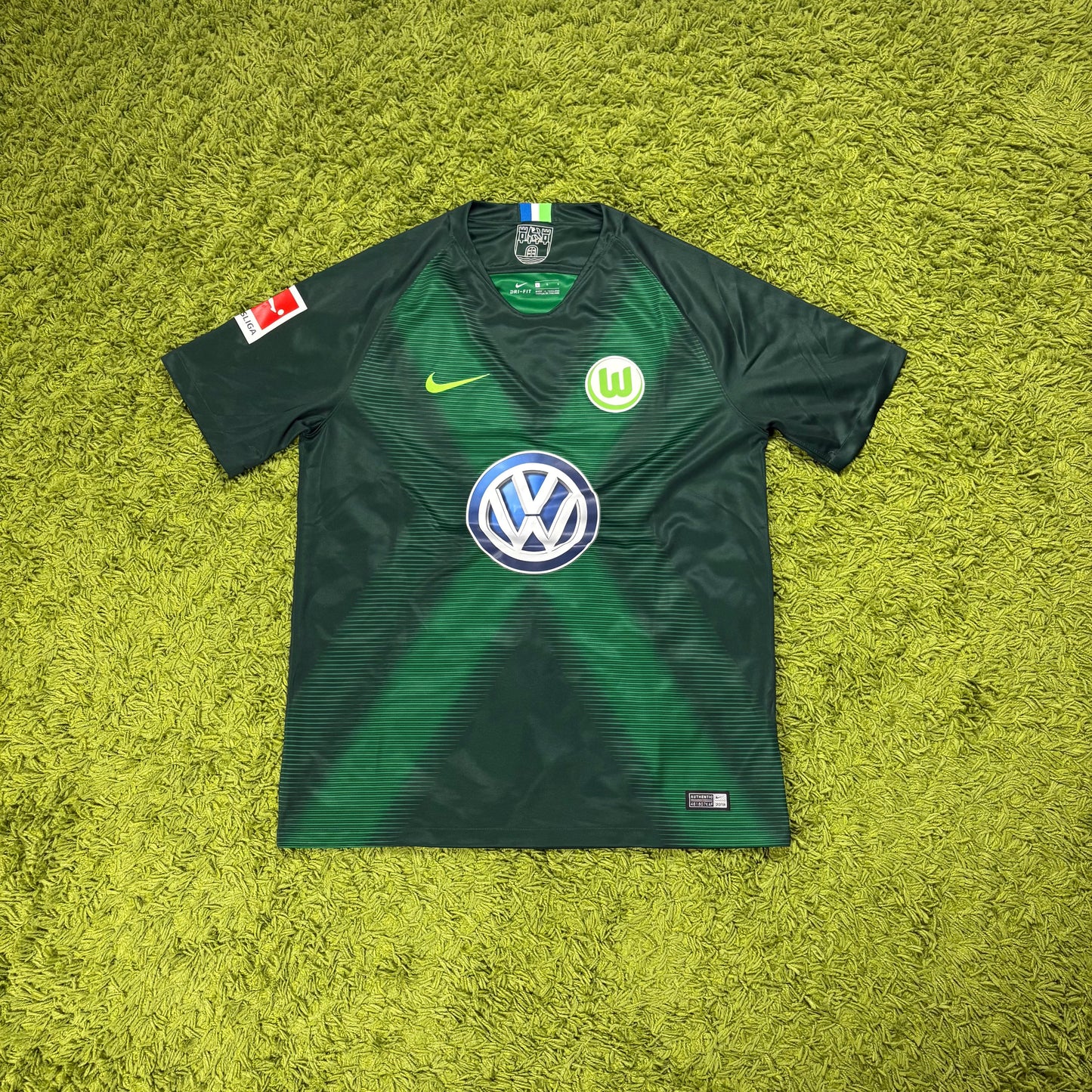Nike VFL Wolfsburg Arnold Trikot Grün Größe L 2018 2019