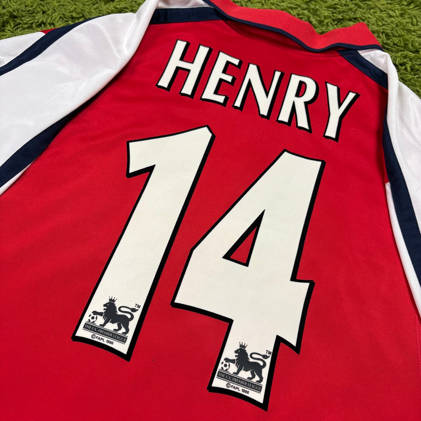 Nike Arsenal FC Henry Trikot rot Größe XL 1999 2000
