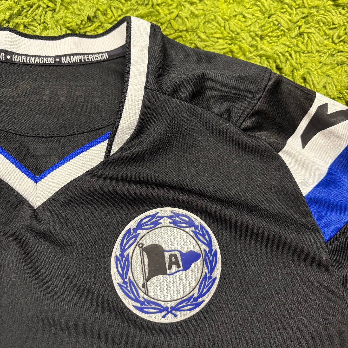 Joma Arminia Bielefeld Klos Trikot schwarz Größe M 2018 2019