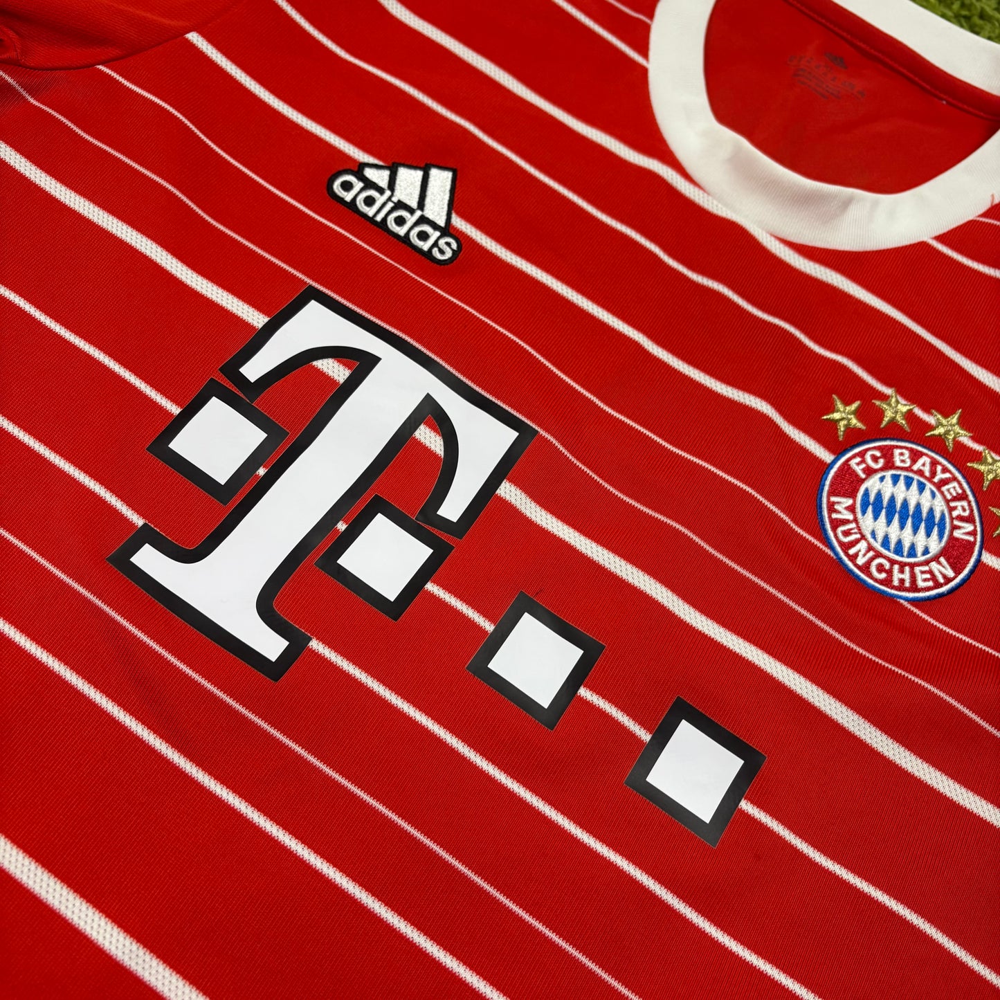 Adidas FC Bayern München Trikot rot Größe XL 2022 2023