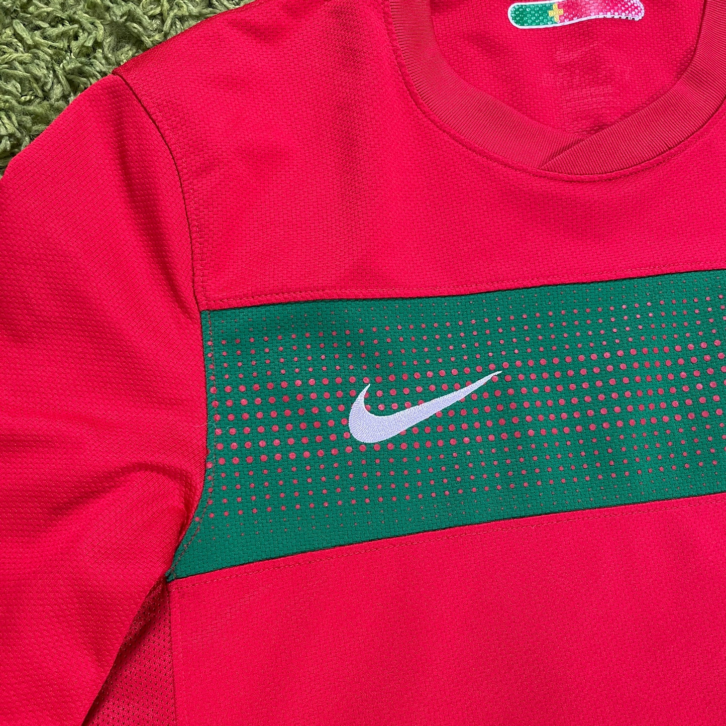 Nike Portugal Trikot rot Größe M 2010