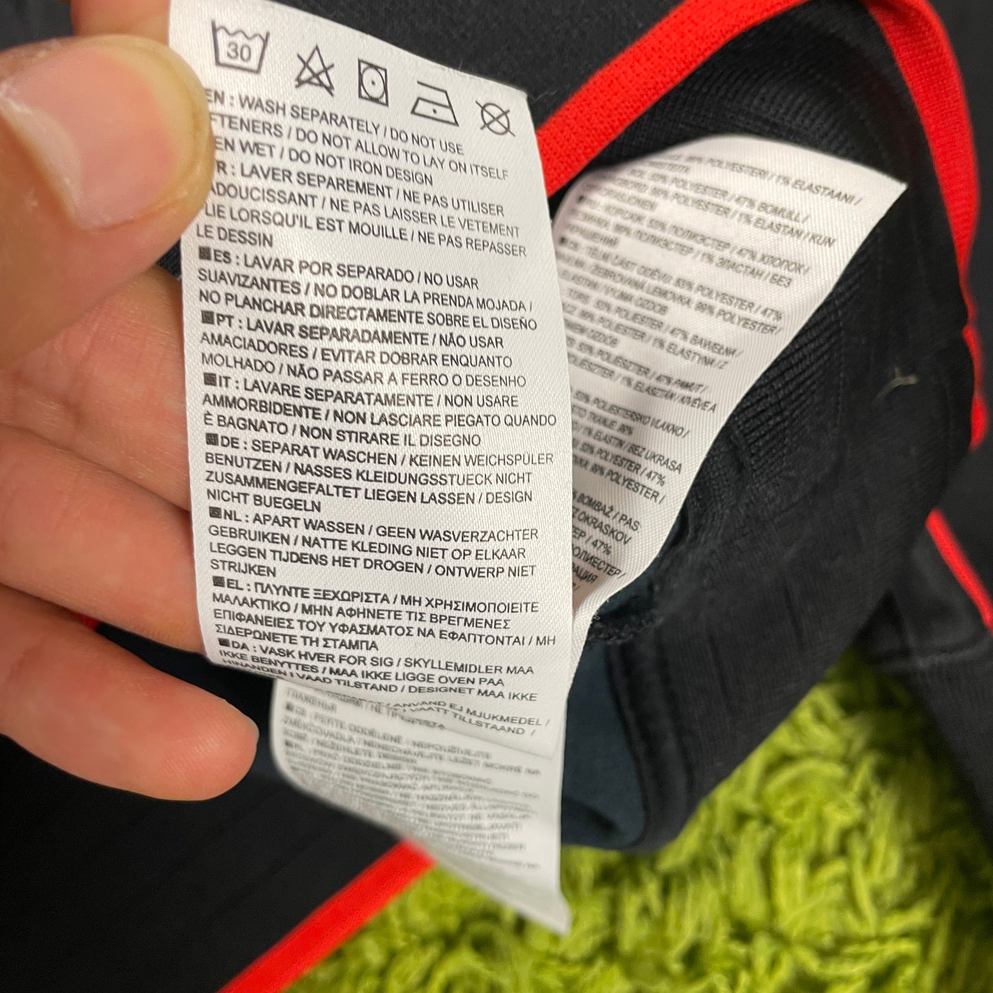 Nike Deutschland Jacke Trainingsjacke schwarz Größe XL