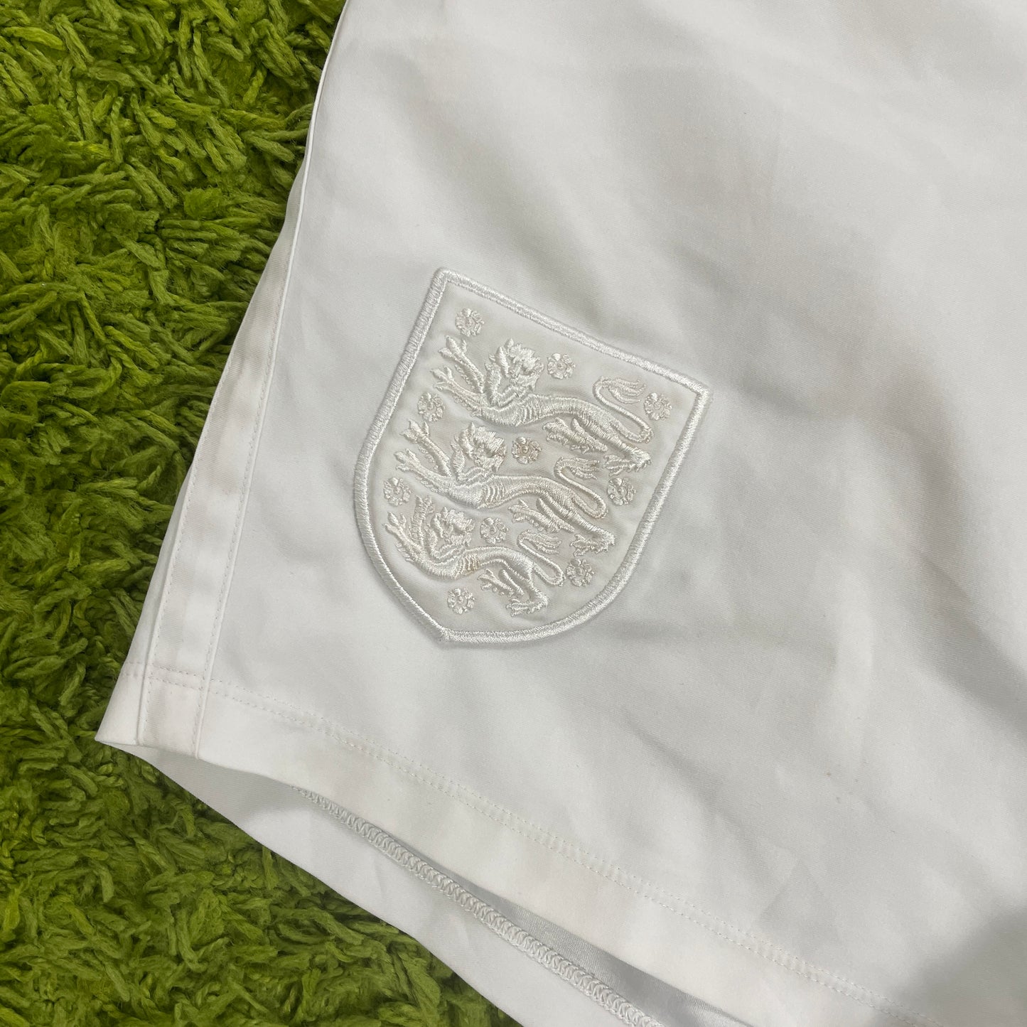 Umbro England Gerrard Trikot + Shorts Größe M weiß 2010