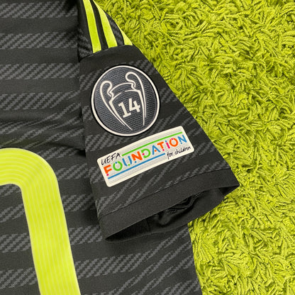 Adidas Real Madrid Vinicius Junior Trikot grau Größe M 2022 2023