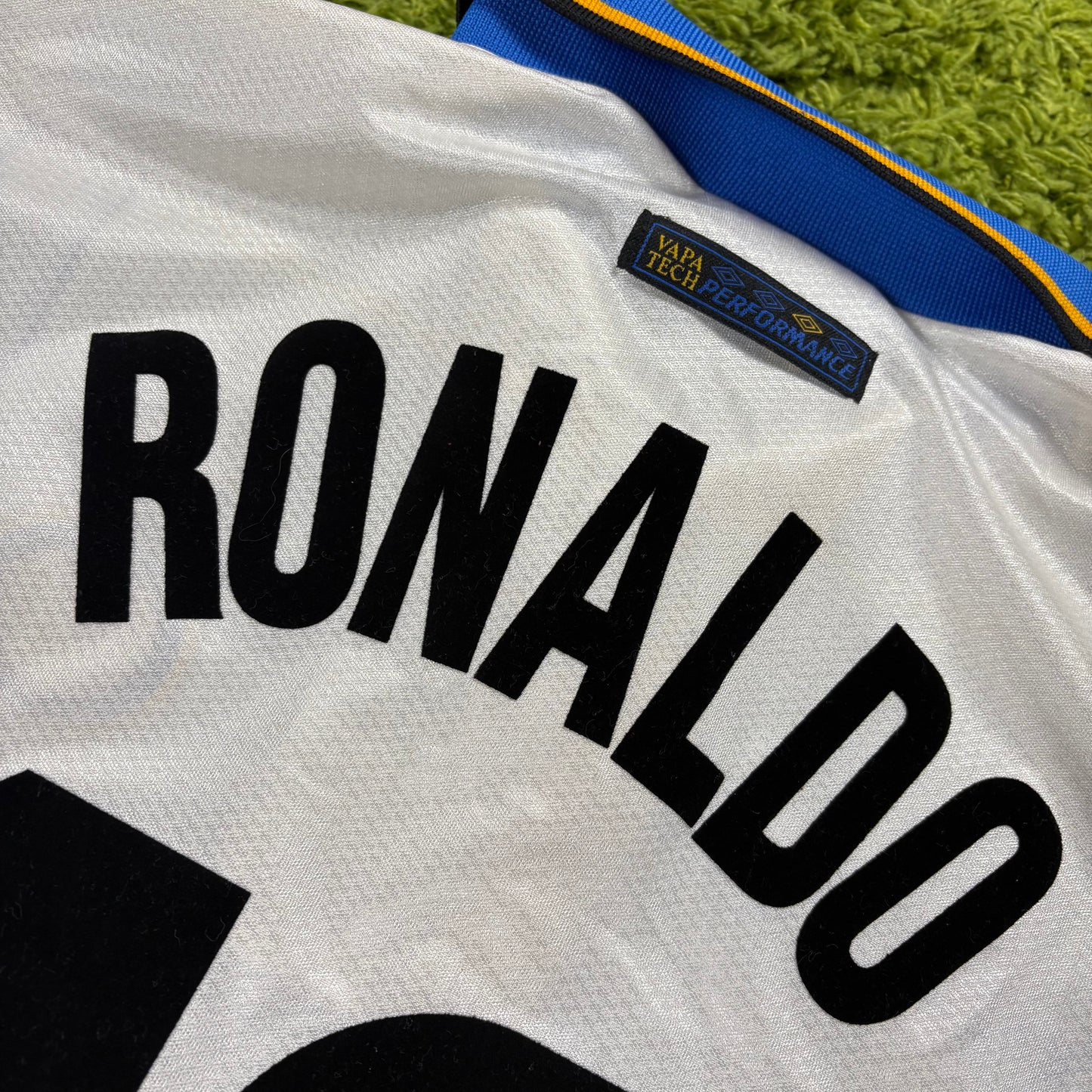 Umbro Inter Mailand Milan Milano Ronaldo R9 Trikot Weiß Größe XL 1997 1998 fenomeno