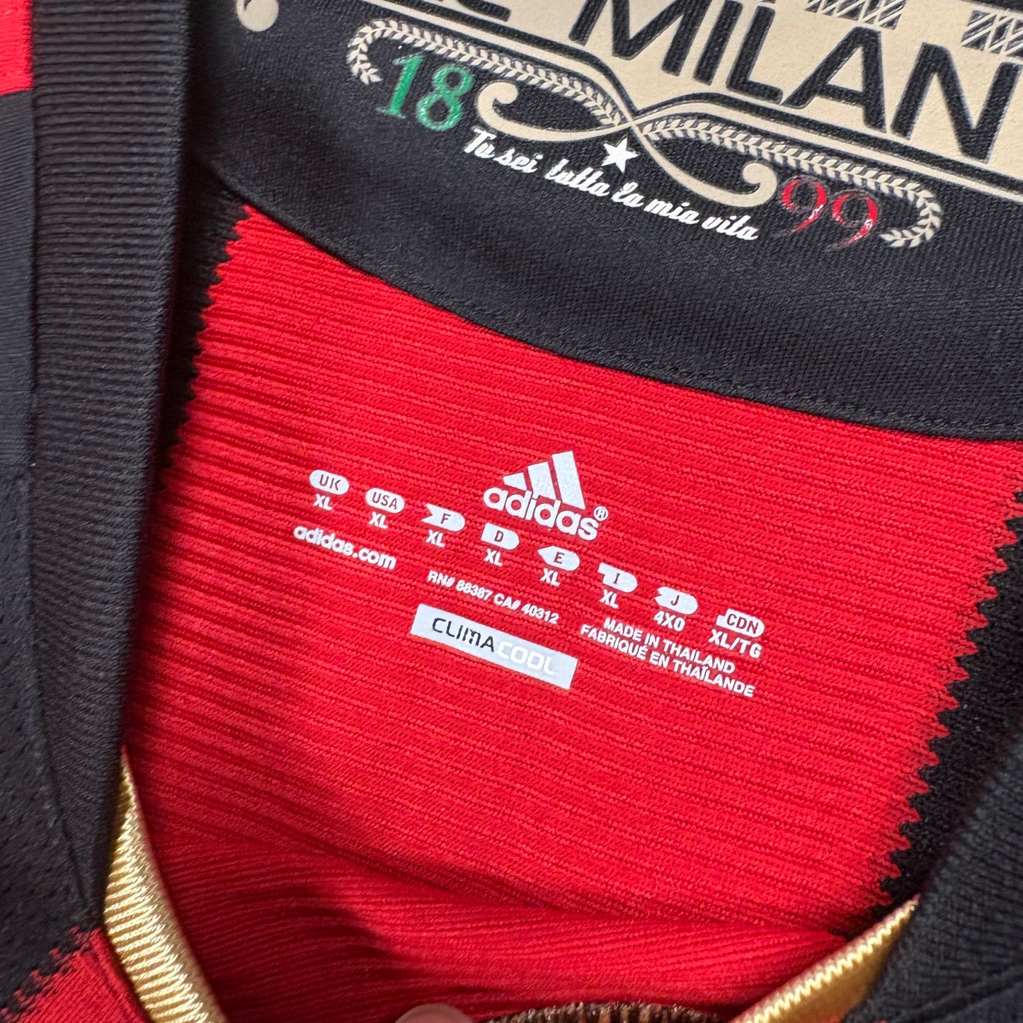 Adidas AC Mailand Ibrahimovic Milan Trikot rot schwarz Größe XL 2010 2011 Neu mit Etikett