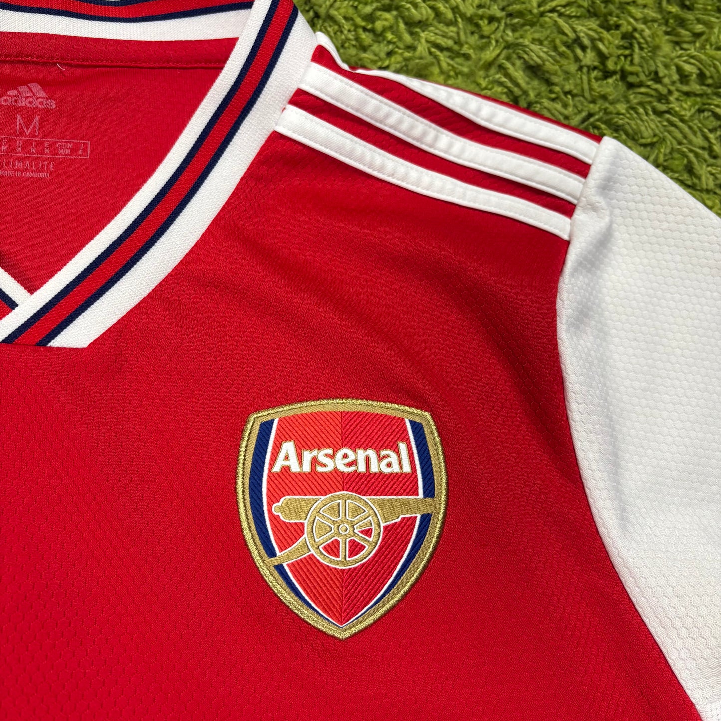 Adidas FC Arsenal Bellerin Trikot rot Größe M 2019 2020