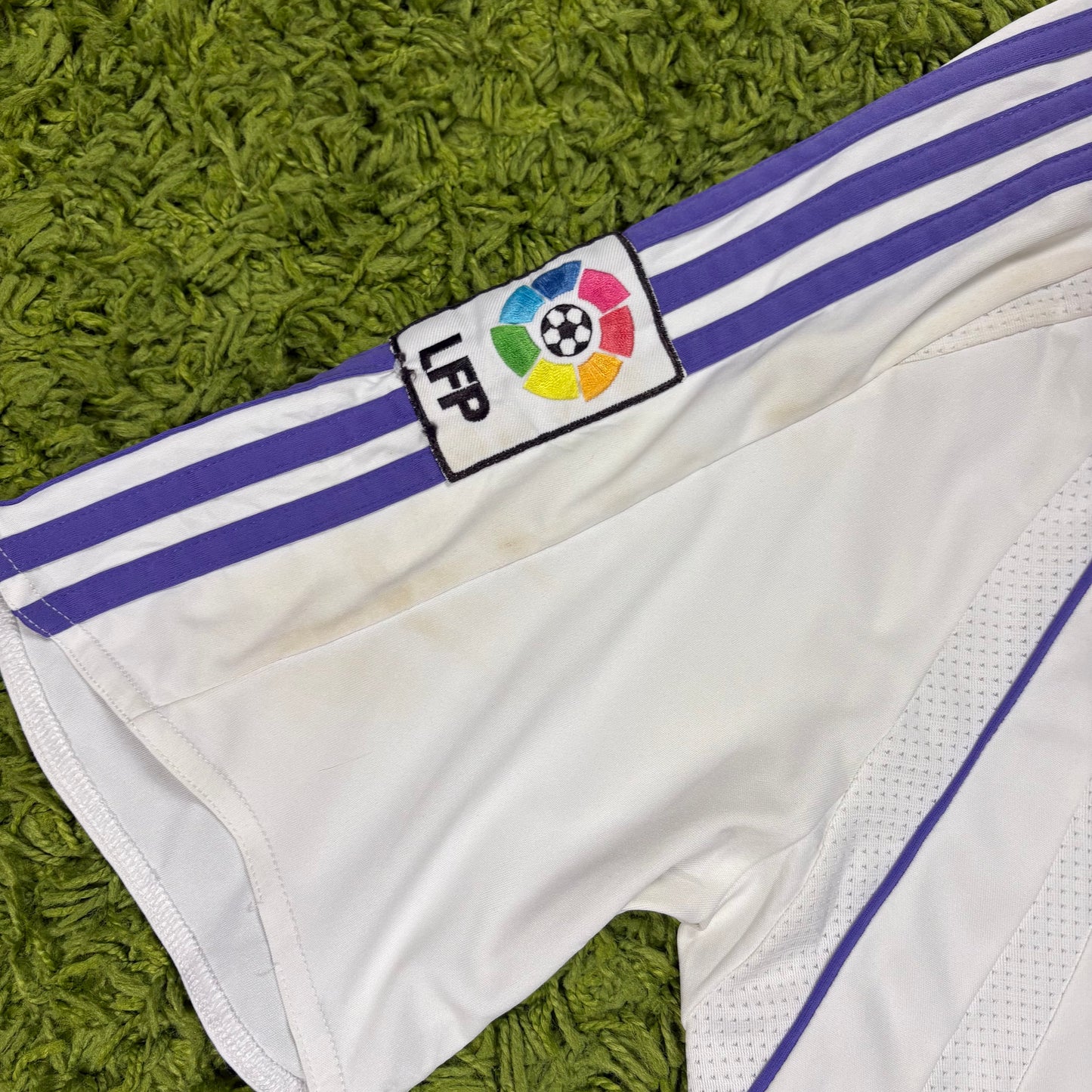 Adidas Real Madrid Sneijder Trikot Größe M weiß 2007 2008