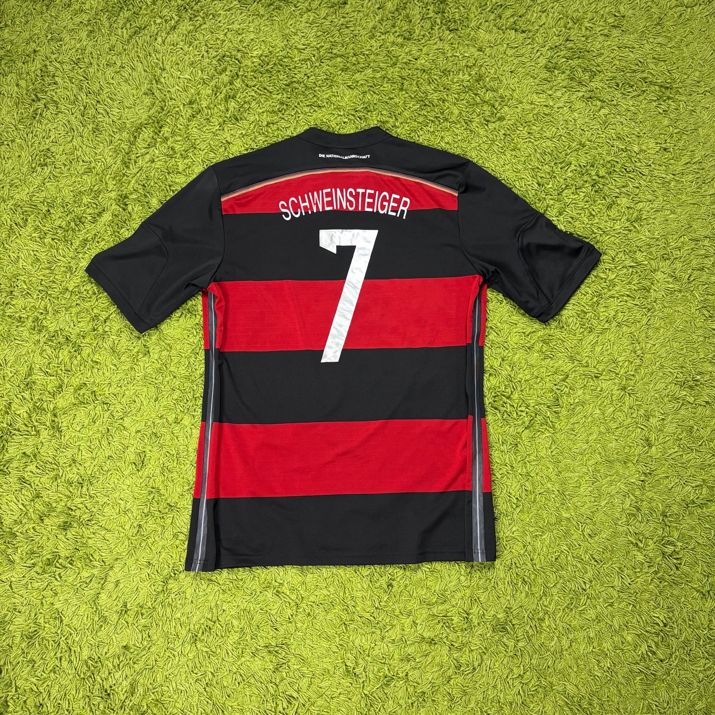 Adidas Deutschland DFB Schweinsteiger Trikot rot schwarz Größe L