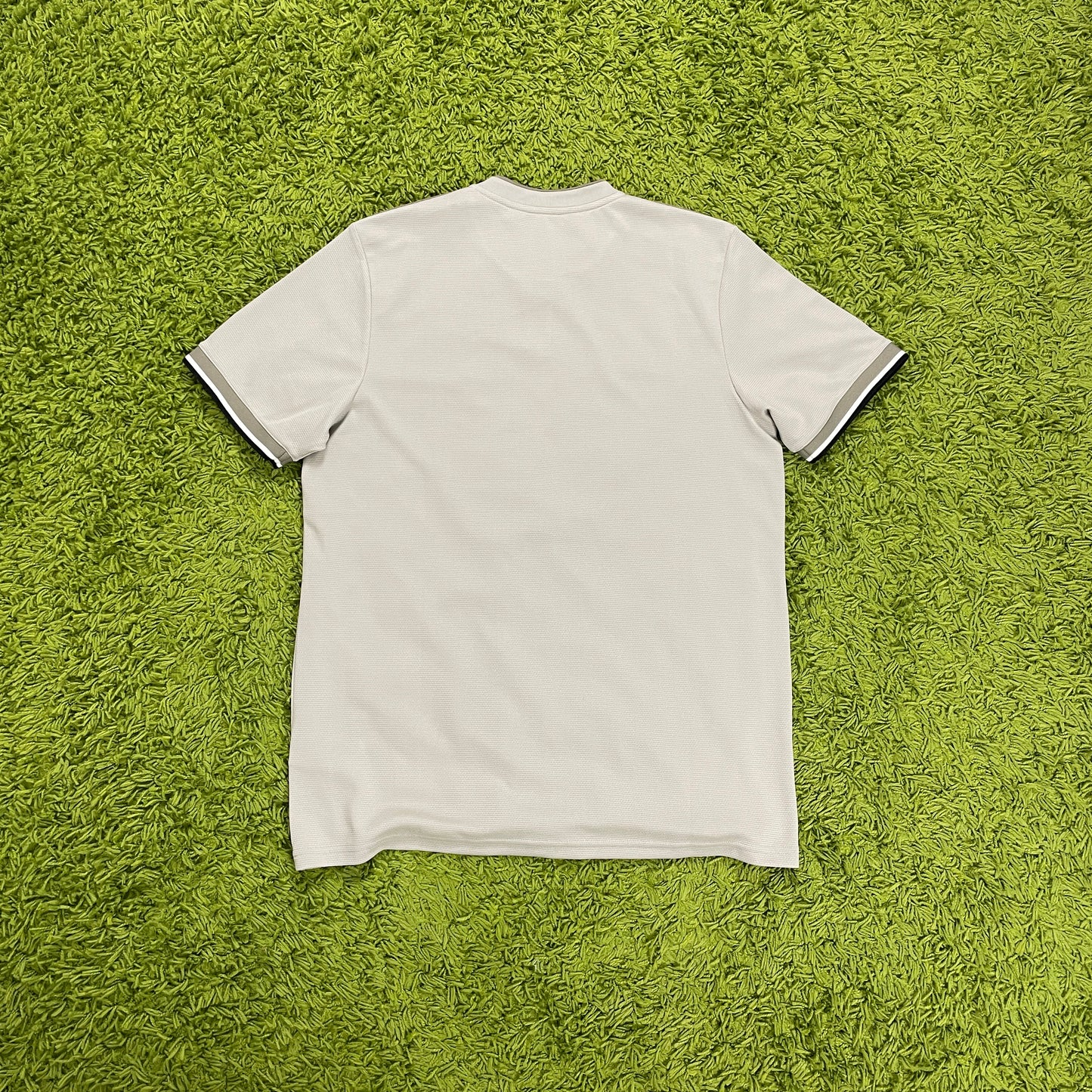 Adidas Juventus Turin Trikot grau Größe L 2018 2019