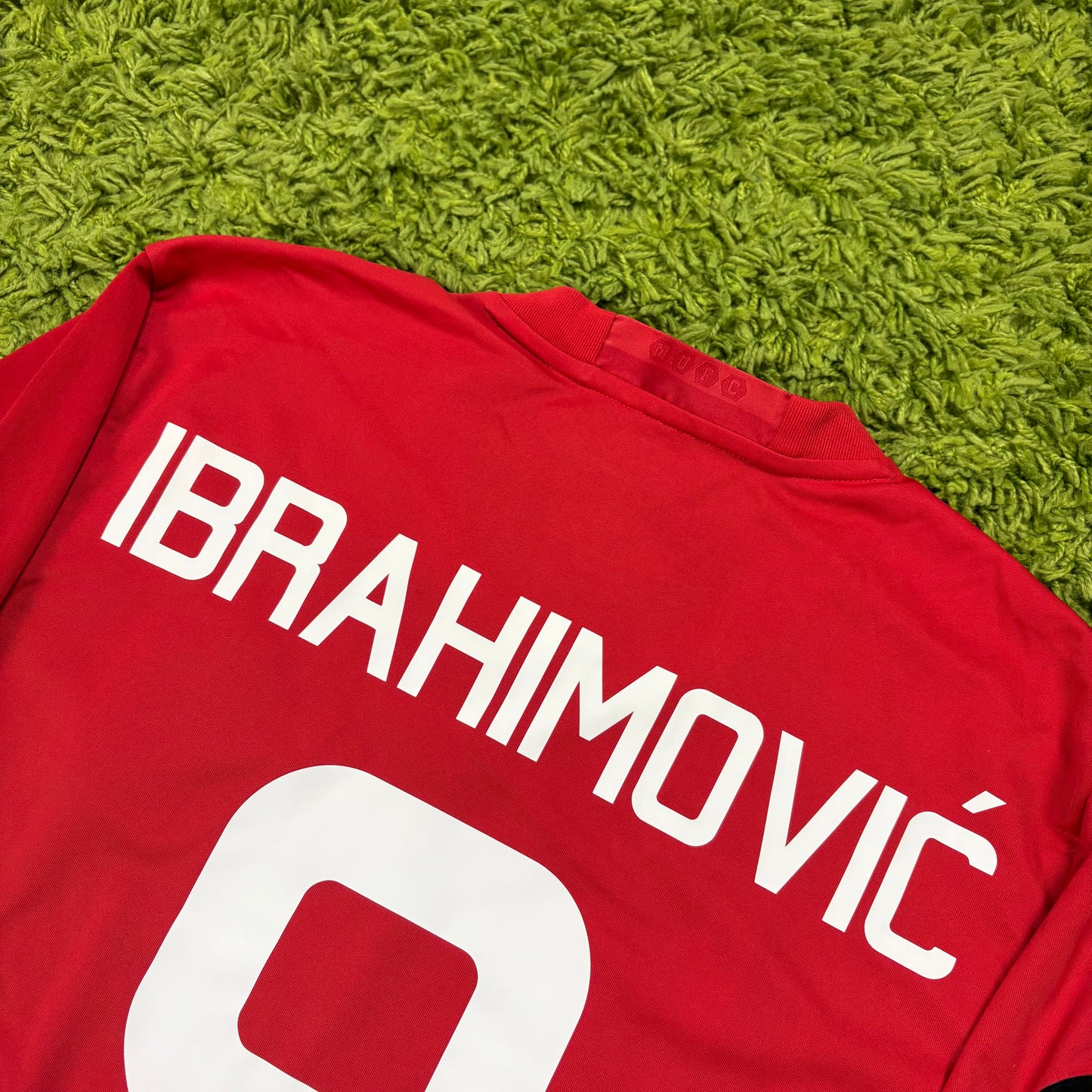 Adidas Manchester United Ibrahimovic Trikot rot Größe L 2016 2017