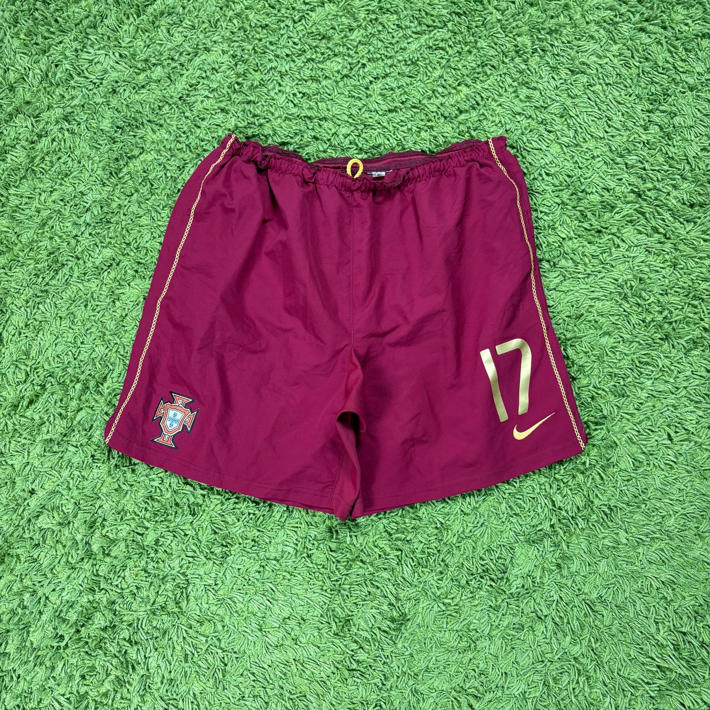 Nike Portugal Cristiano Ronaldo Trikot + Shorts Bordeaux rot Größe M 2006