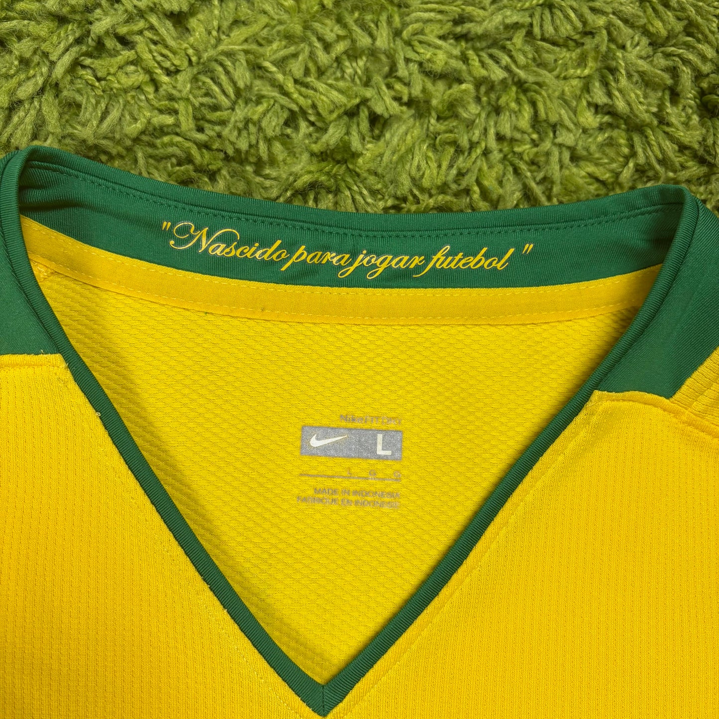 Nike Brasilien Trikot Kaka gelb Größe L 2008