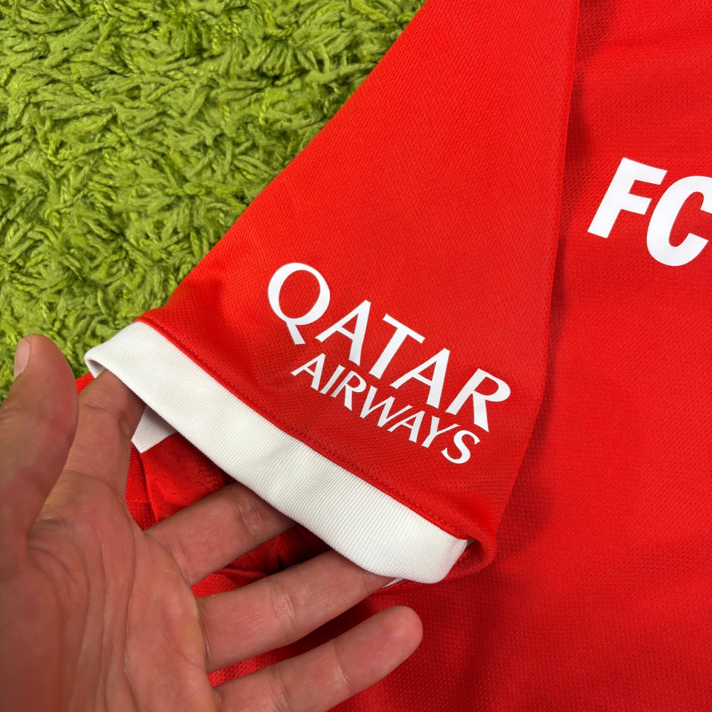 Adidas FC Bayern München Trikot rot Größe XL 2022 2023