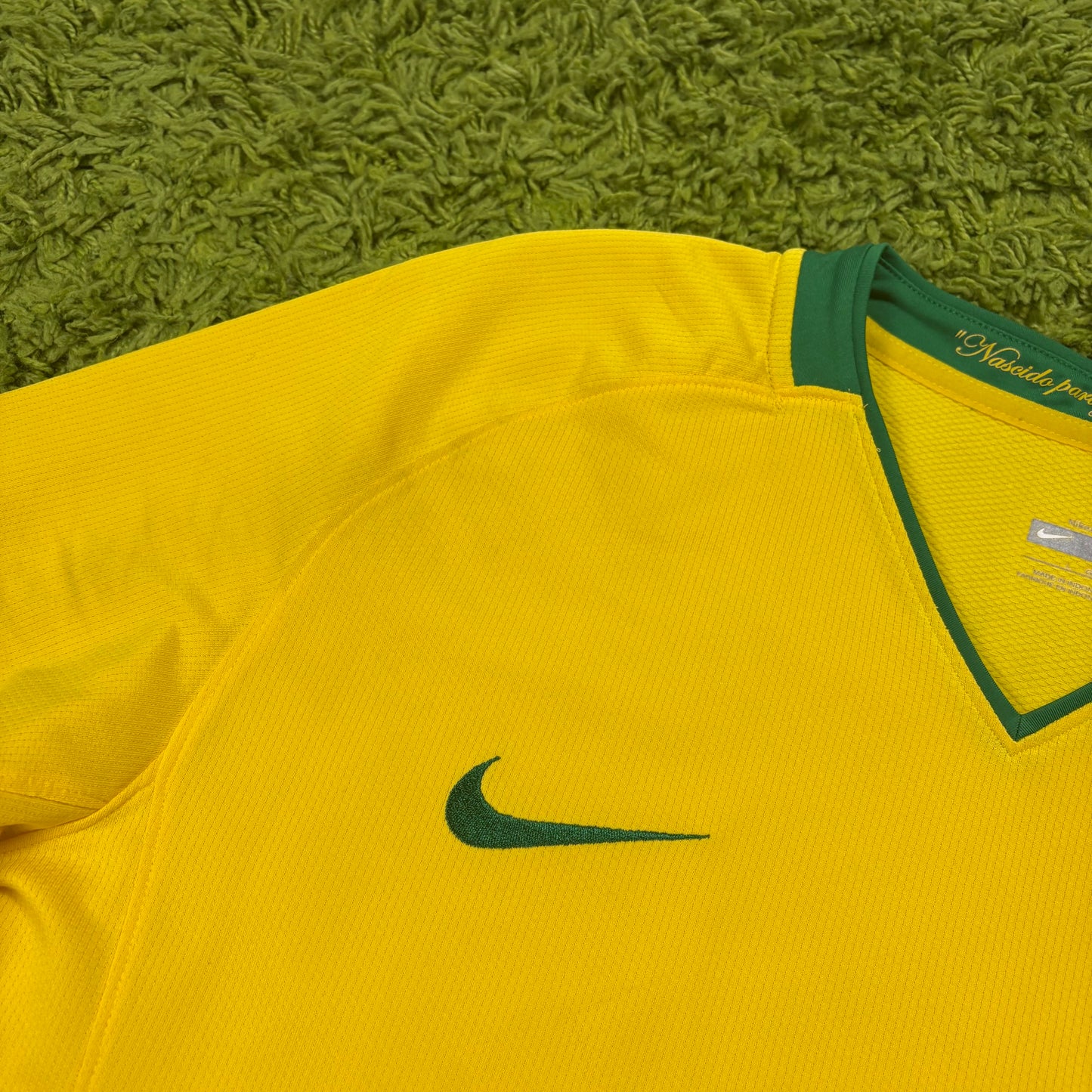 Nike Brasilien Trikot Kaka gelb Größe L 2008