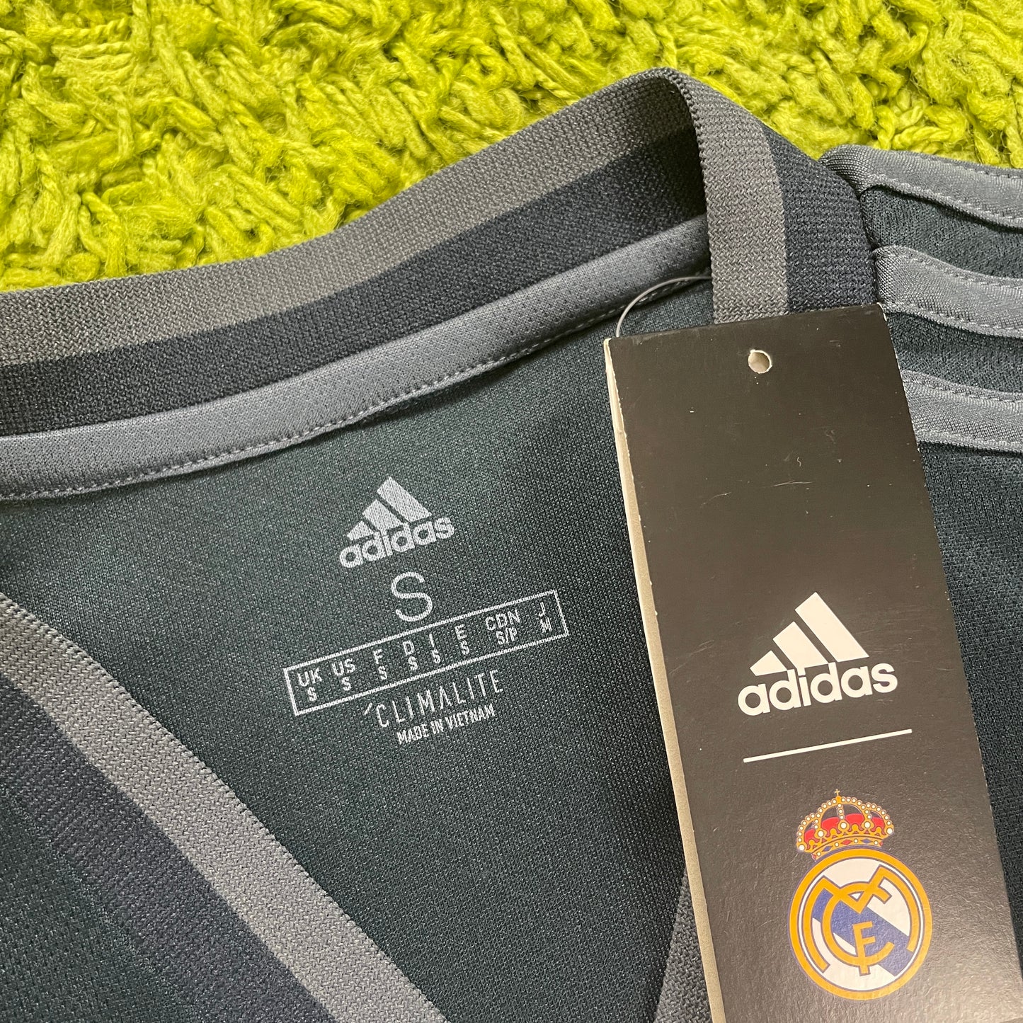 Adidas Real Madrid Trikot grau Größe S 2017 2018