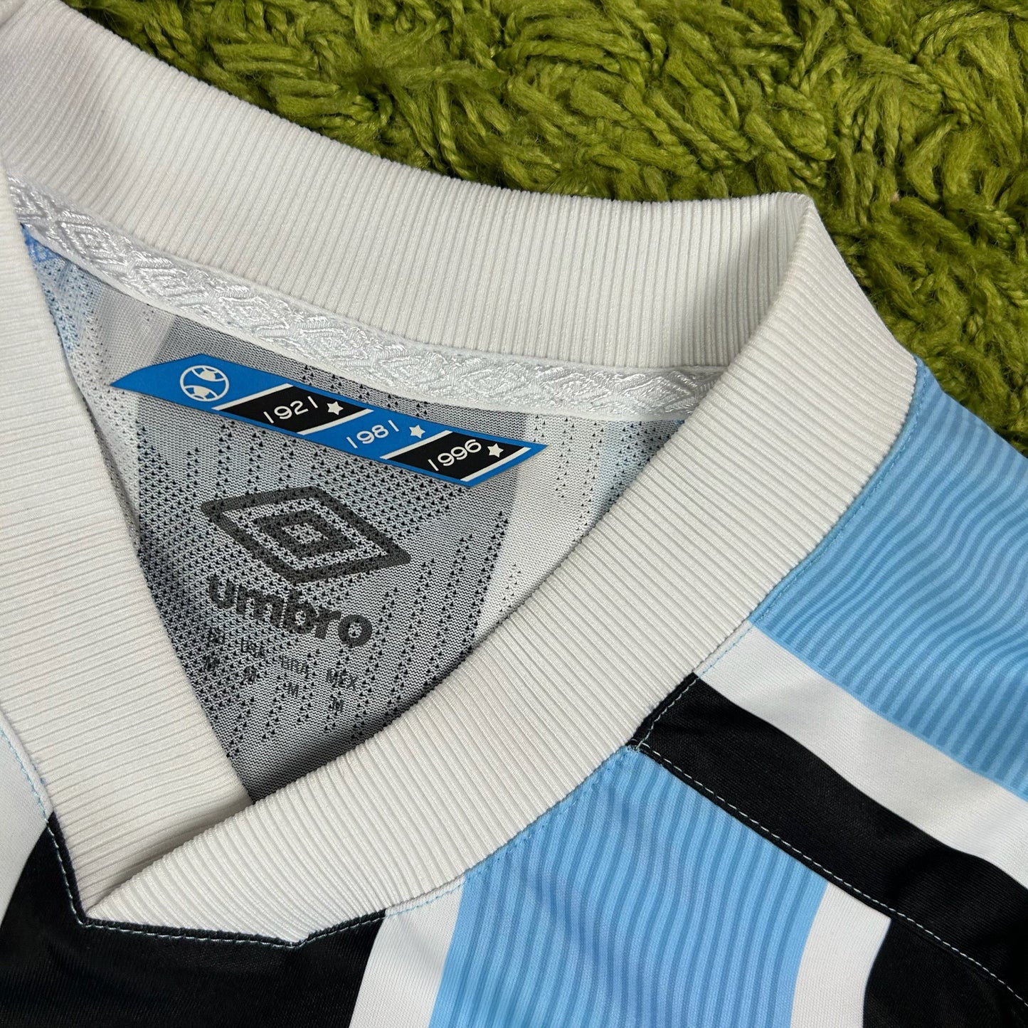 Umbro Gremio Trikot blau Größe M 2021