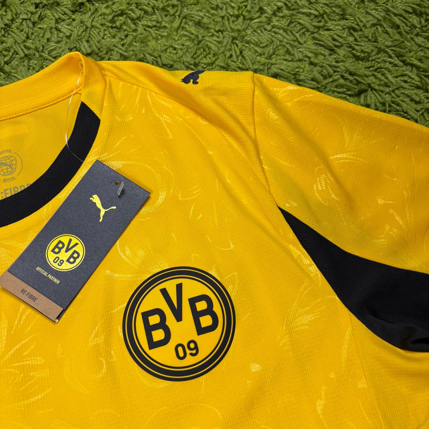 Puma Borussia Dortmund Guirassy Trikot Gelb Größe L 2025 2026